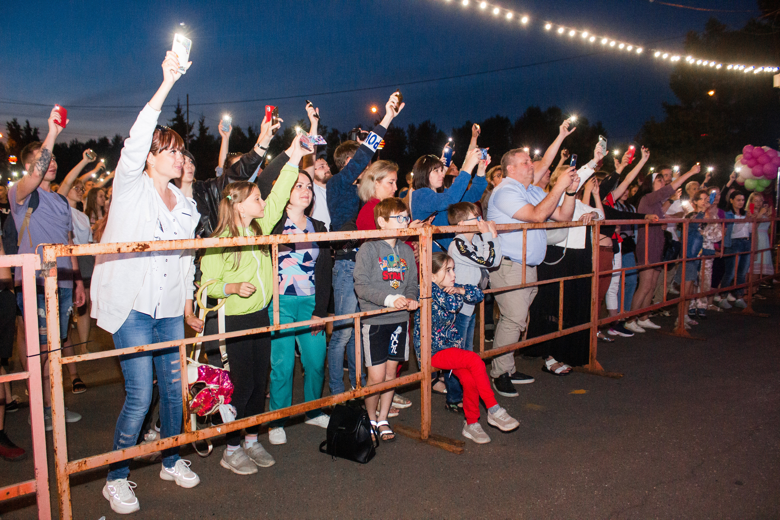 Дискотека 90-Х. Виктория Ларина — Портретный профессиональный фотограф в Иркутске