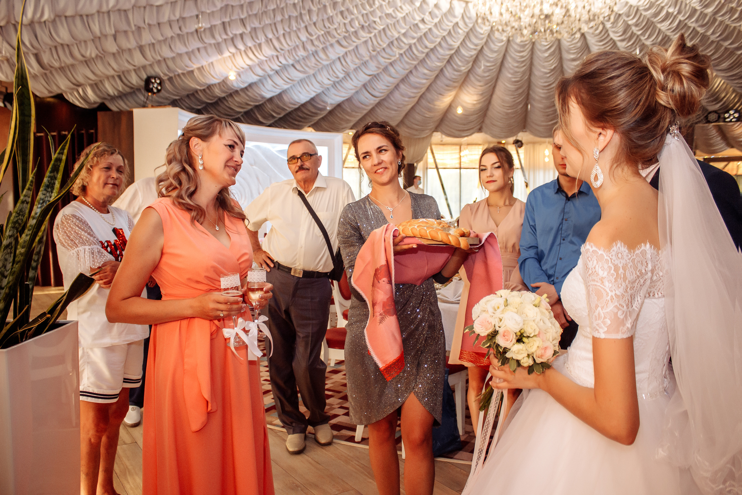 Wed: Вероника + Александр ❤️. Виктория Ларина — Портретный профессиональный фотограф в Иркутске