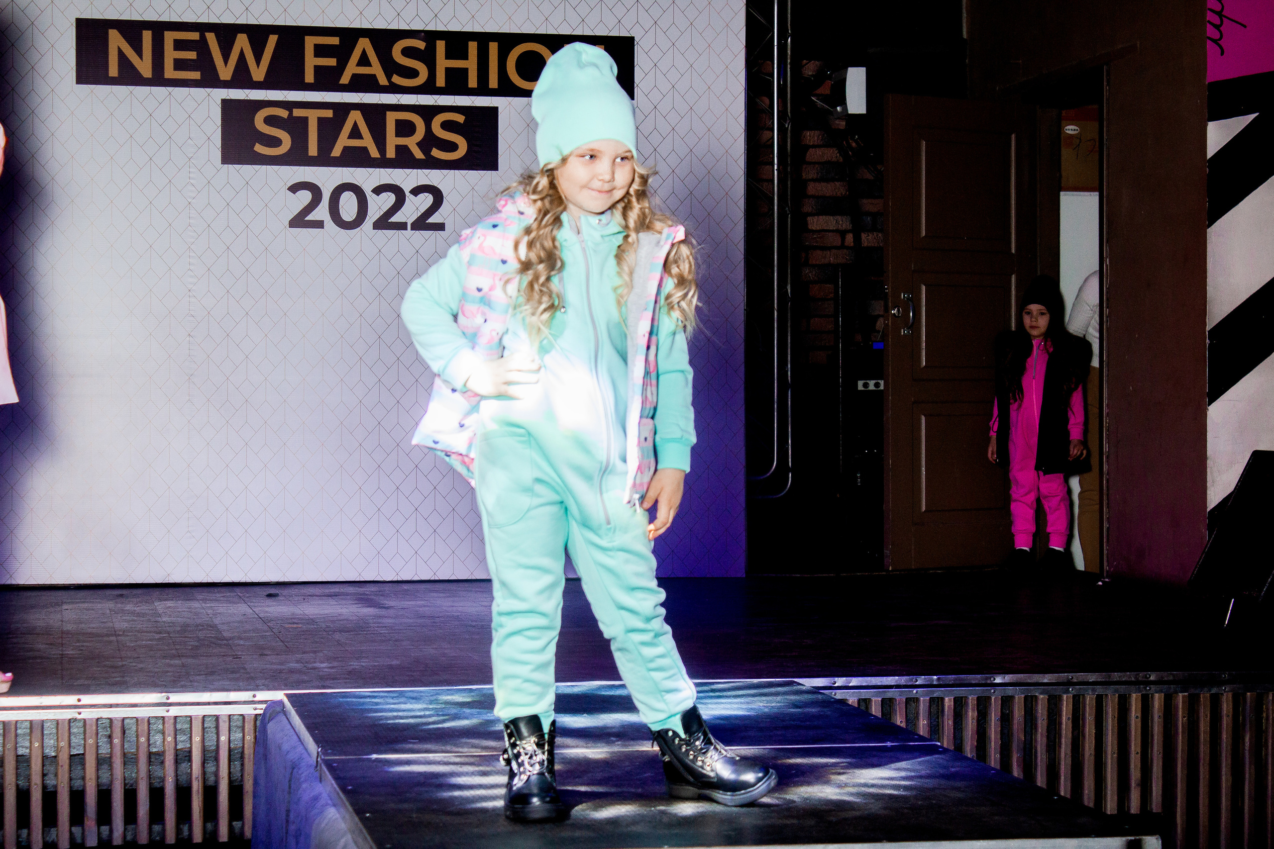 Fashion kids в open stars. Виктория Ларина — Портретный профессиональный фотограф в Иркутске