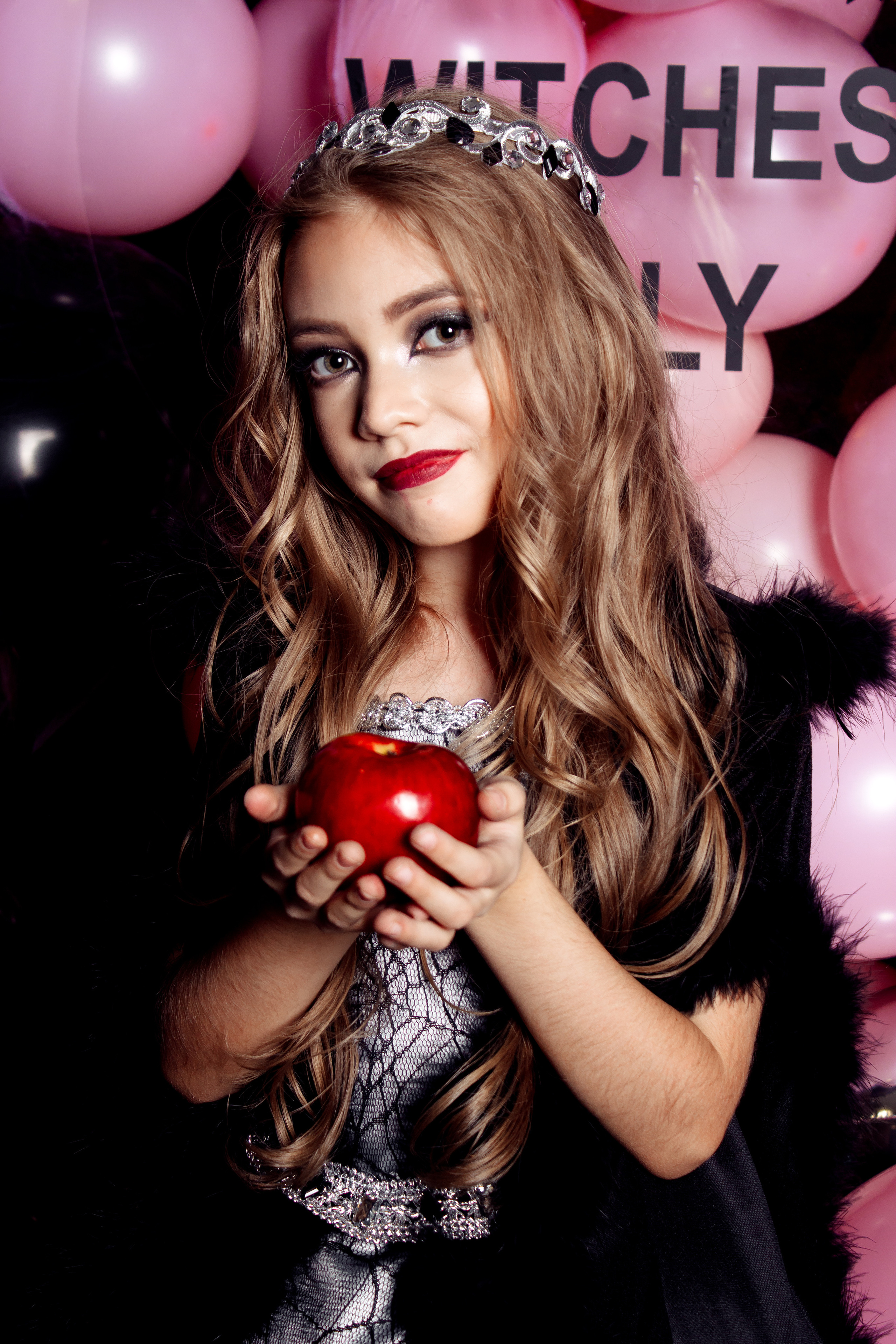 Хэллоуин — проект от Open stars. Виктория Ларина — Портретный профессиональный фотограф в Иркутске