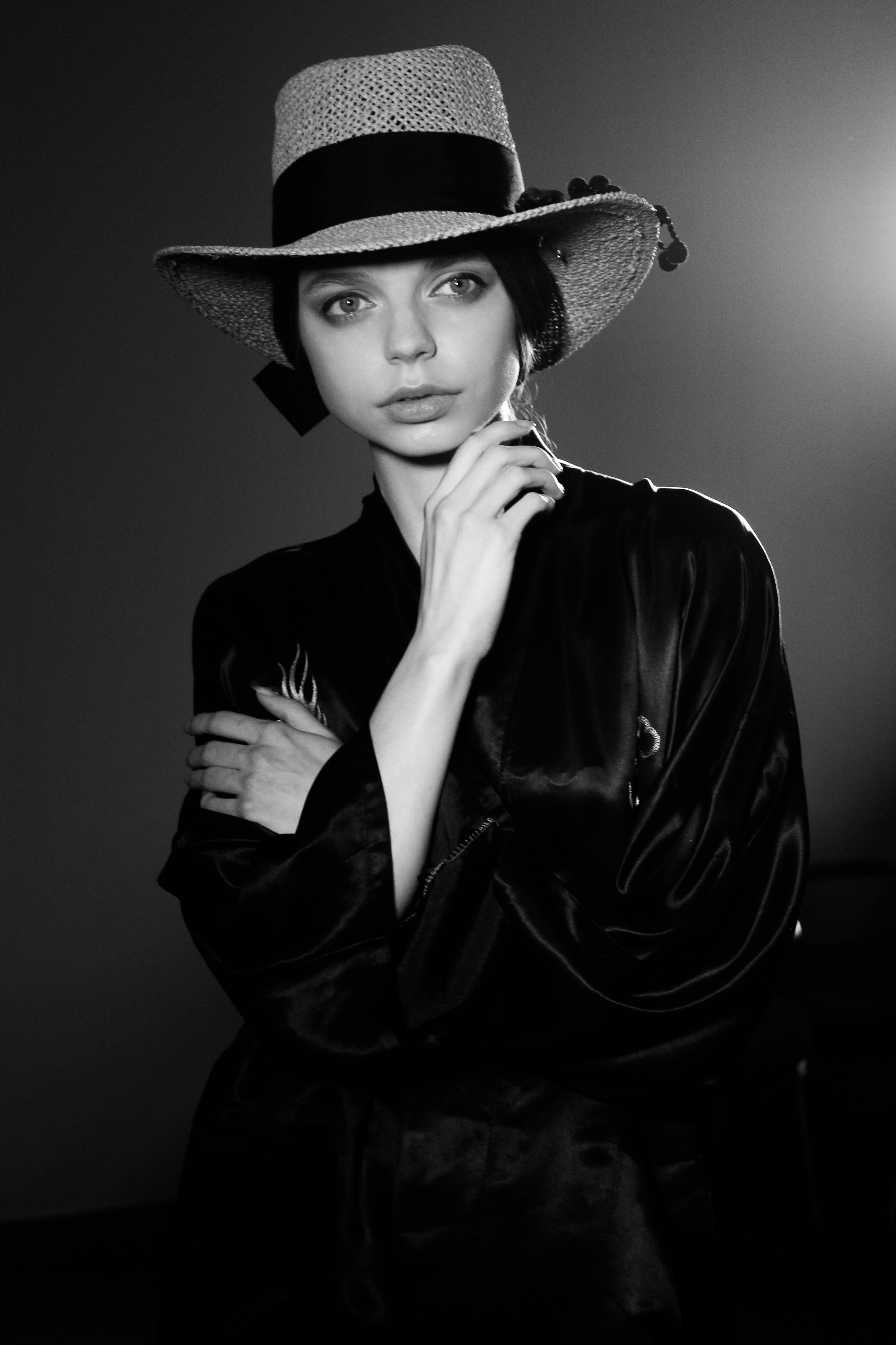 Студийные портреты, фотосессии. Виктория Ларина — Портретный профессиональный фотограф в Иркутске