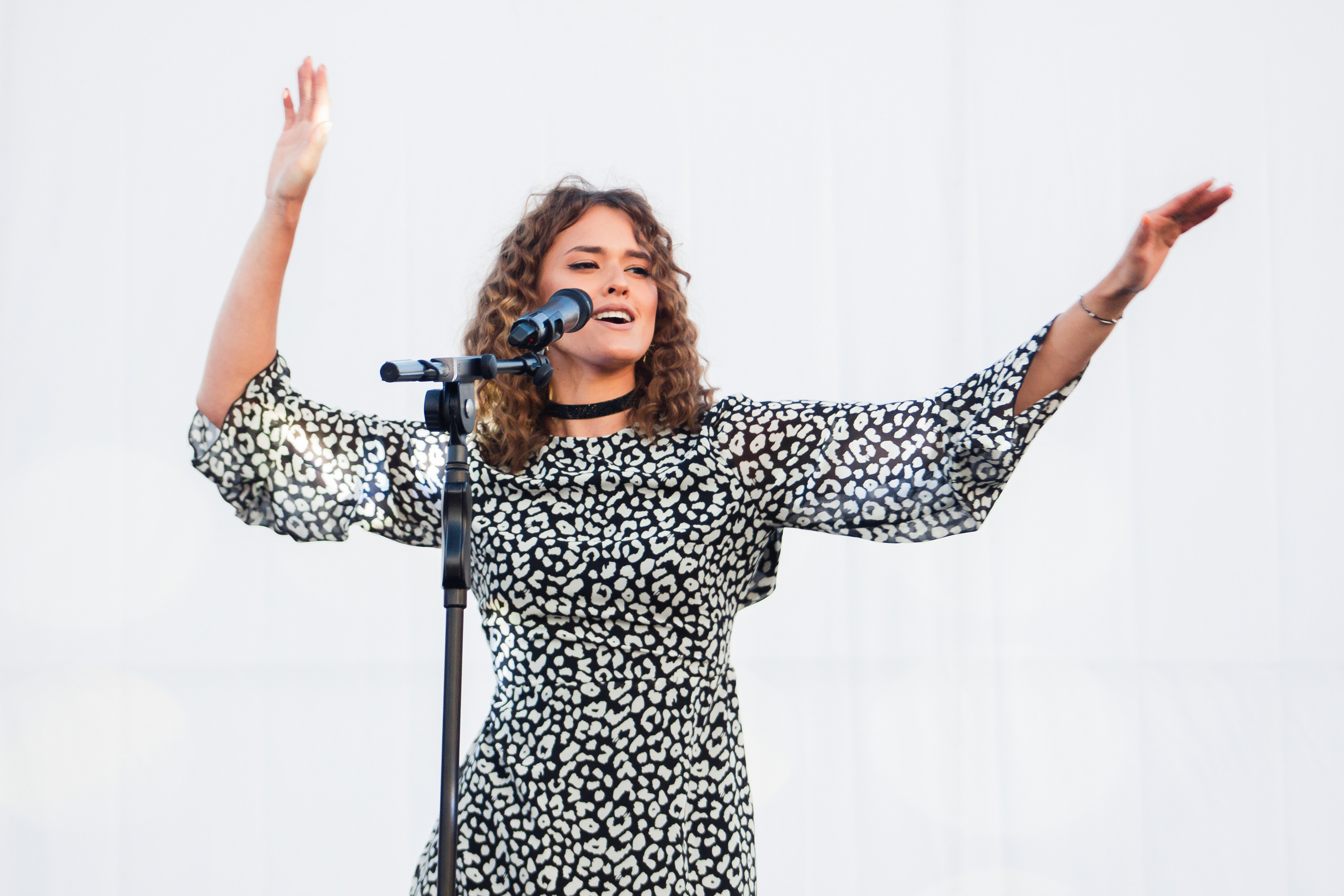 Дискотека 90-Х. Виктория Ларина — Портретный профессиональный фотограф в Иркутске