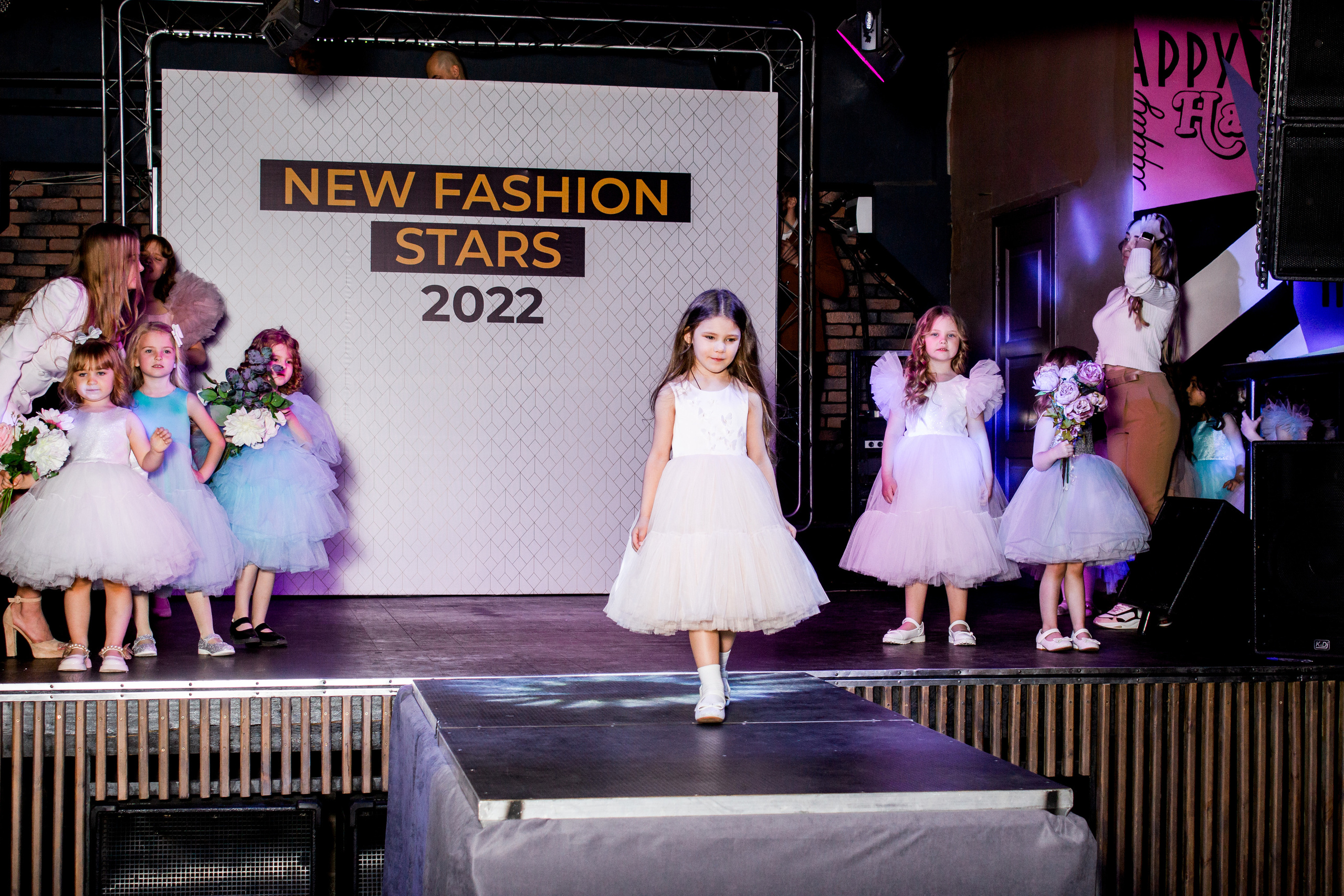Fashion kids в open stars. Виктория Ларина — Портретный профессиональный фотограф в Иркутске