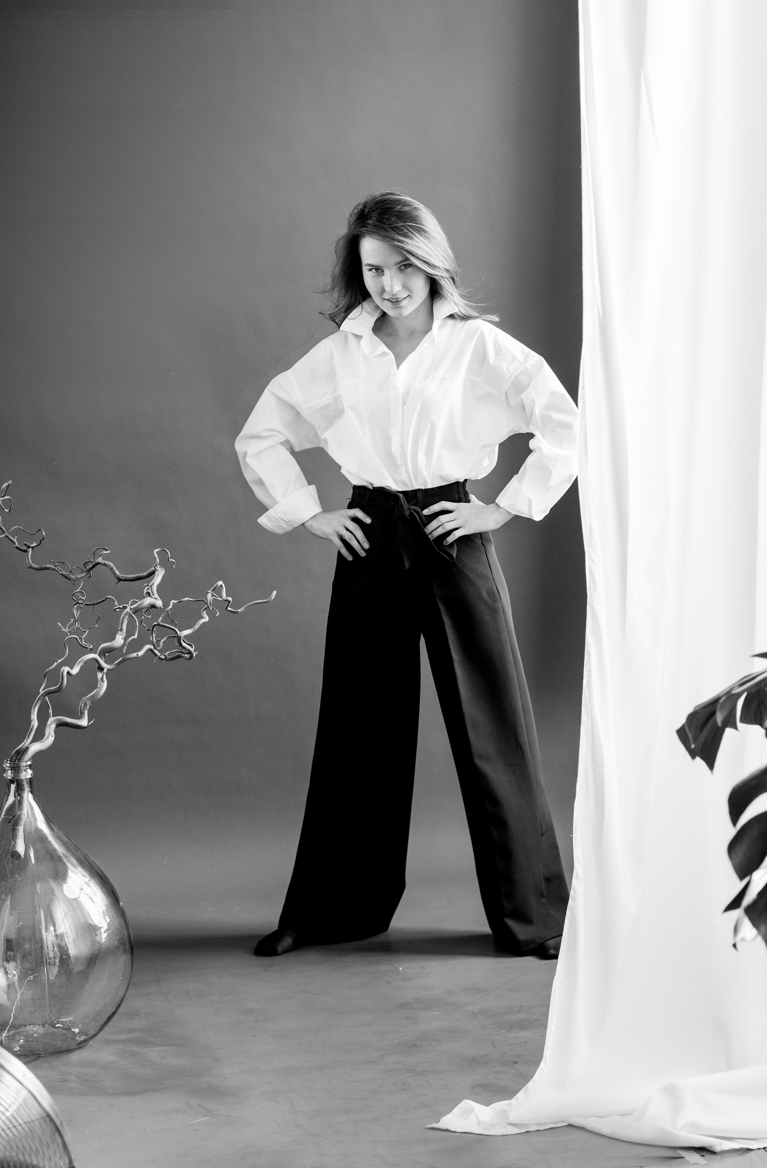 Фотосессия с Алиной в чёрно-белом стиле. Виктория Ларина — Портретный профессиональный фотограф в Иркутске