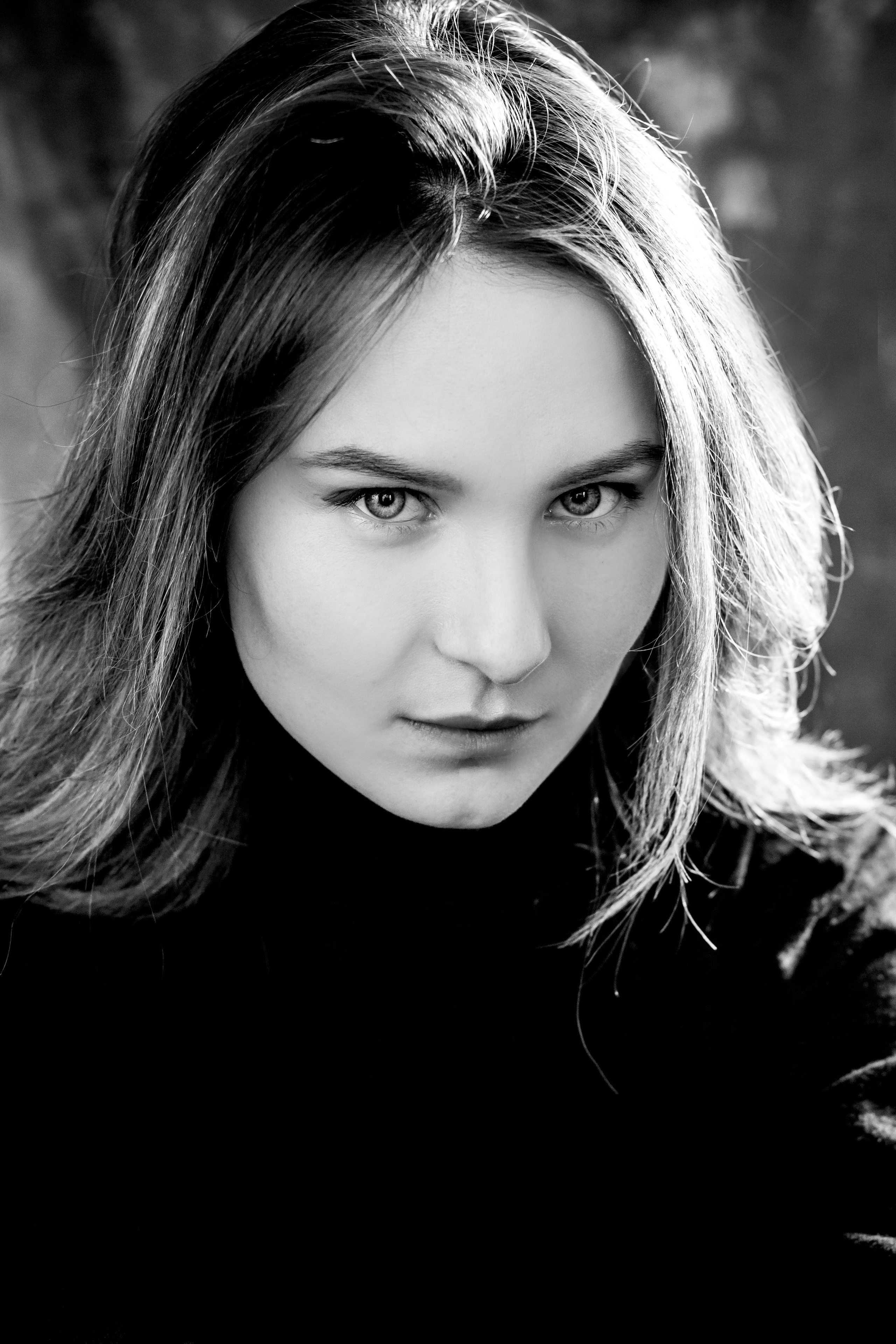 Фотосессия с Алиной в чёрно-белом стиле. Виктория Ларина — Портретный профессиональный фотограф в Иркутске