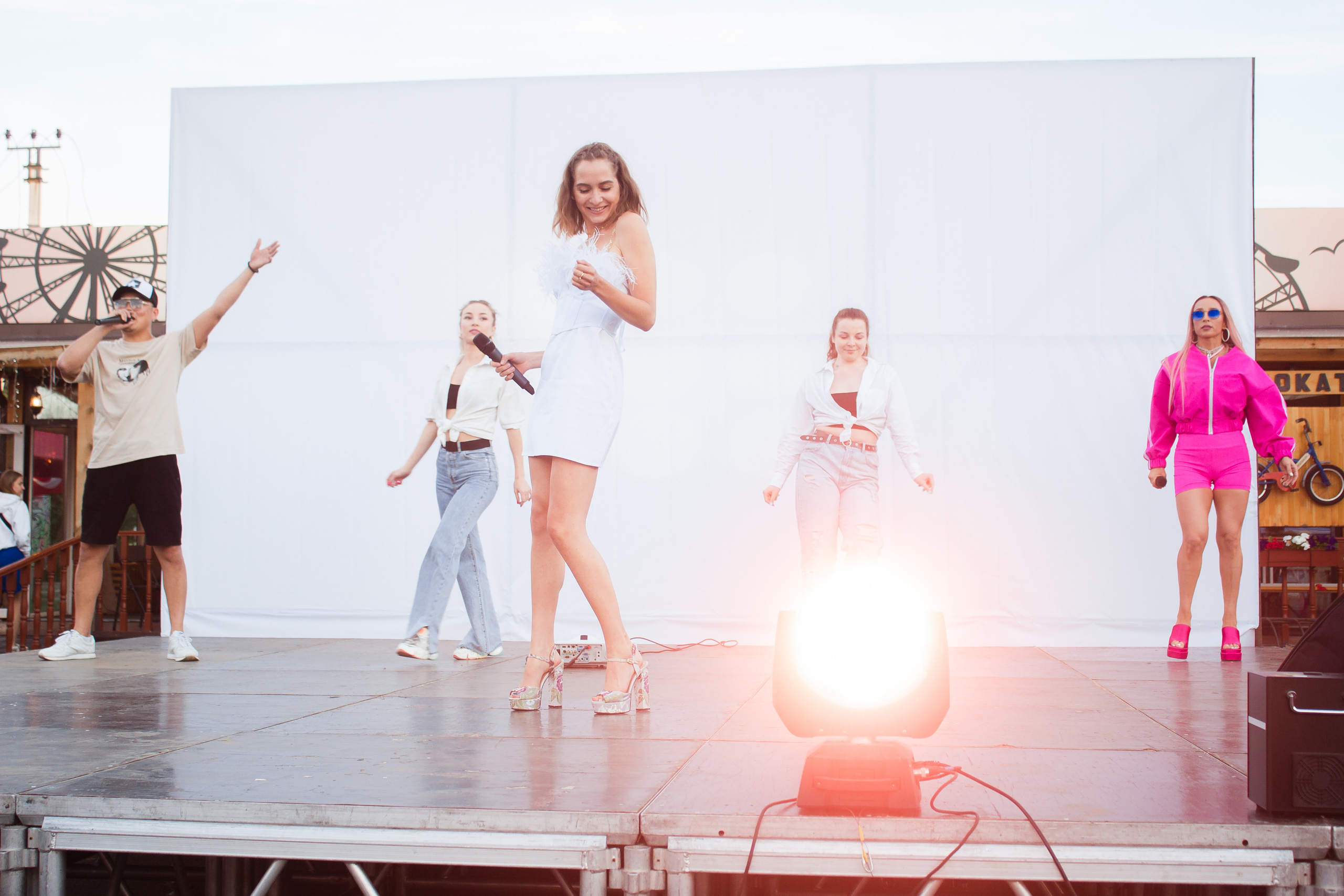 Дискотека 90-Х. Виктория Ларина — Портретный профессиональный фотограф в Иркутске