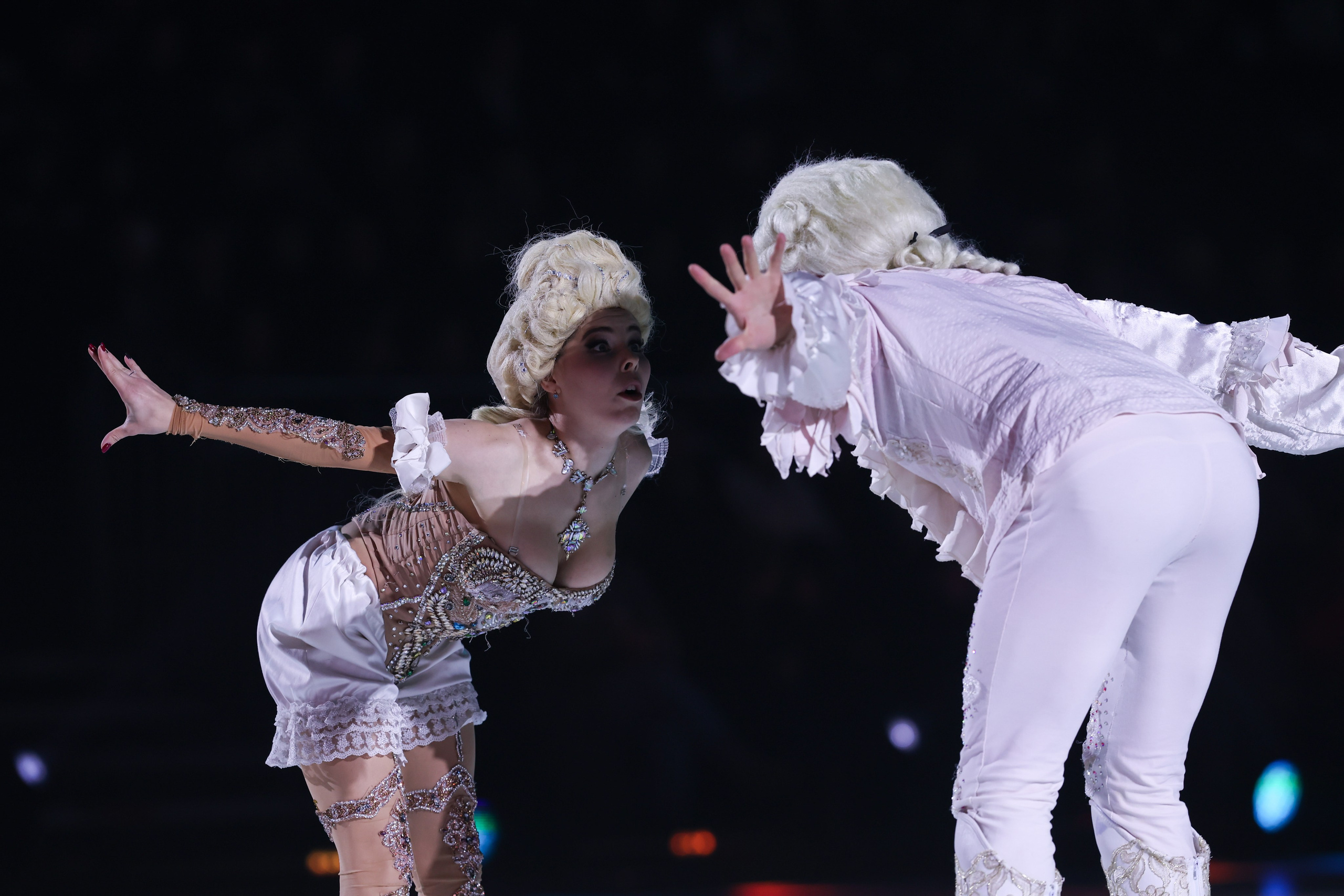 «Вечера на хуторе» ледовое шоу 25.12.2025. Спортивный и репортажный фотограф Антон Тереханов