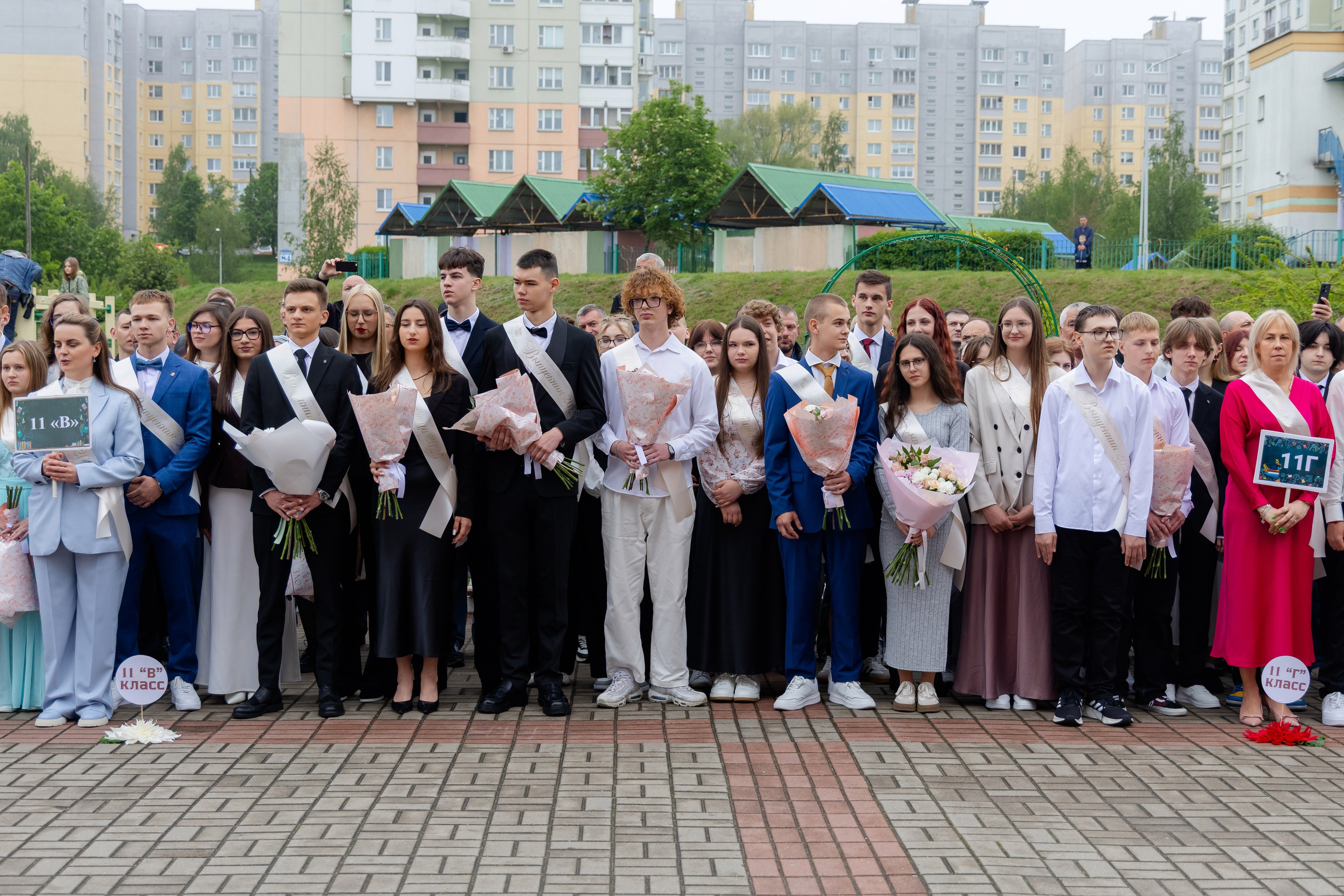 Последний звонок 2025 в Минске. Свадебный фотограф в Минске/Беларуси Сергей Спиридонов