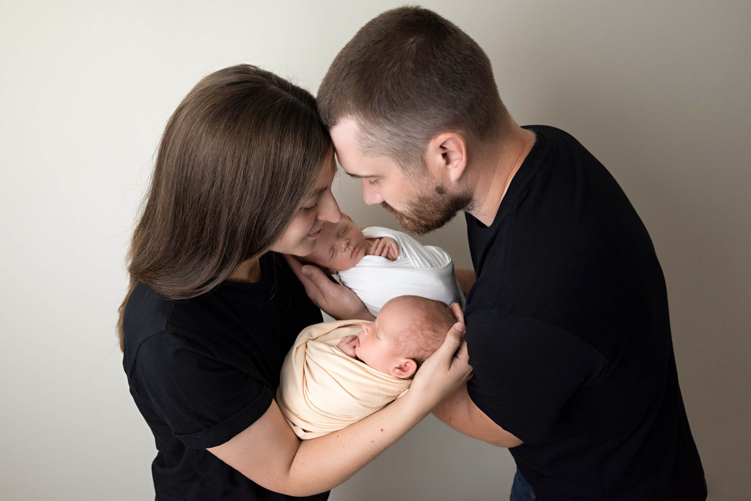 Семейные кадры. Newborn42.ru Фотограф новорожденных  г. Кемерово Агафонова Жанна
