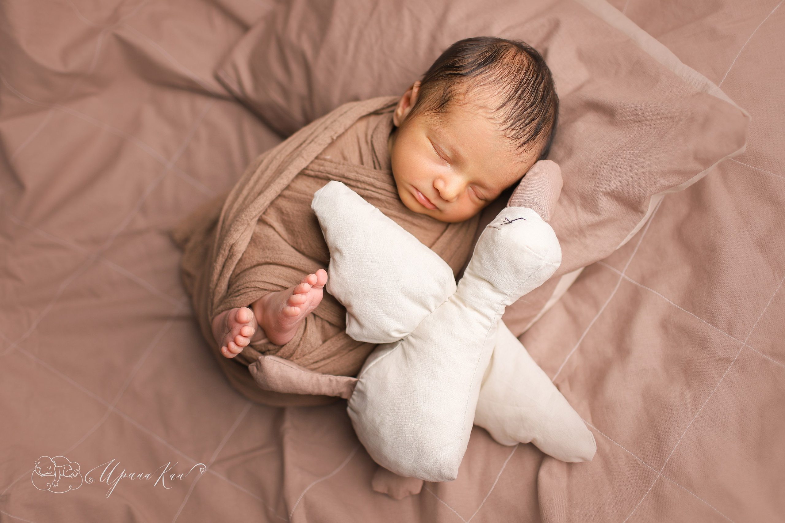 Фотосессии новорожденных в Екатеринбурге. Ирина Кан Фотограф новорожденных в Екатеринбурге