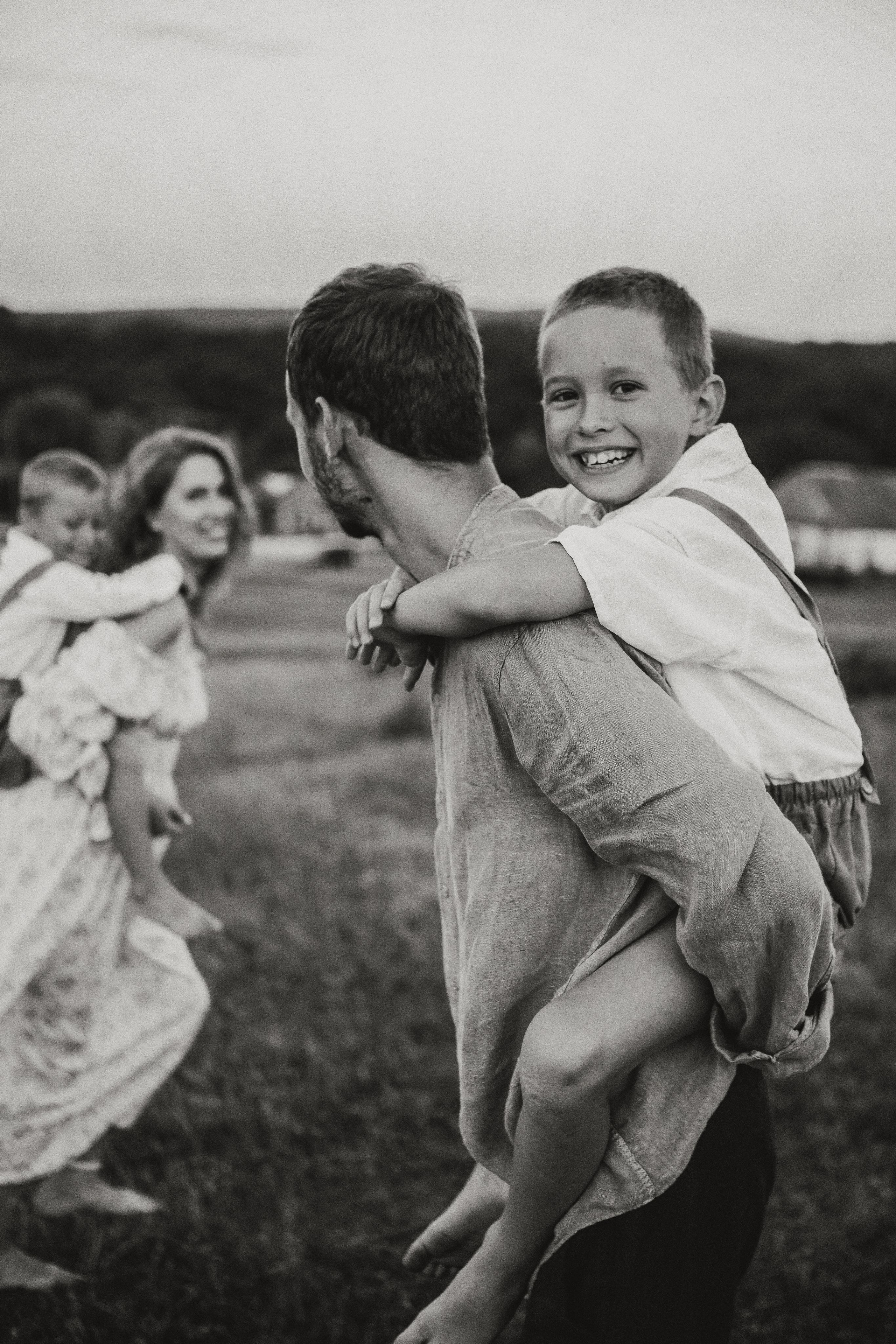 Стас, Аня, Ваня и Федя. Семейный фотограф в Новороссийске и Анапе Александра Яковлева