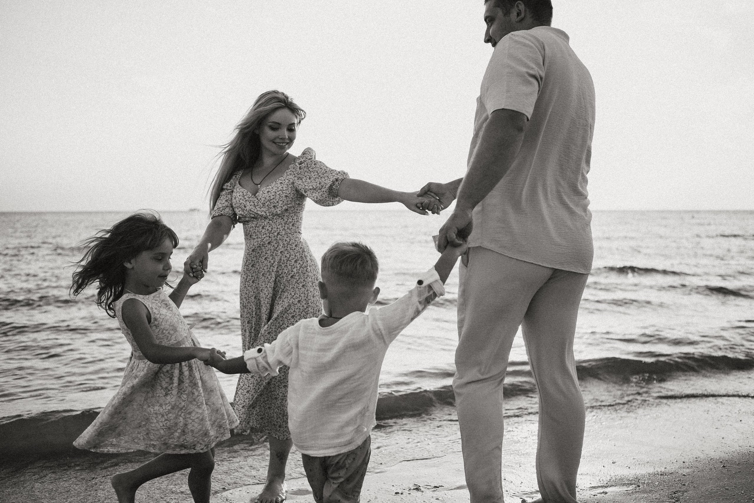 Святослав, Маша, Тая и Миша. Семейный фотограф в Новороссийске и Анапе Александра Яковлева