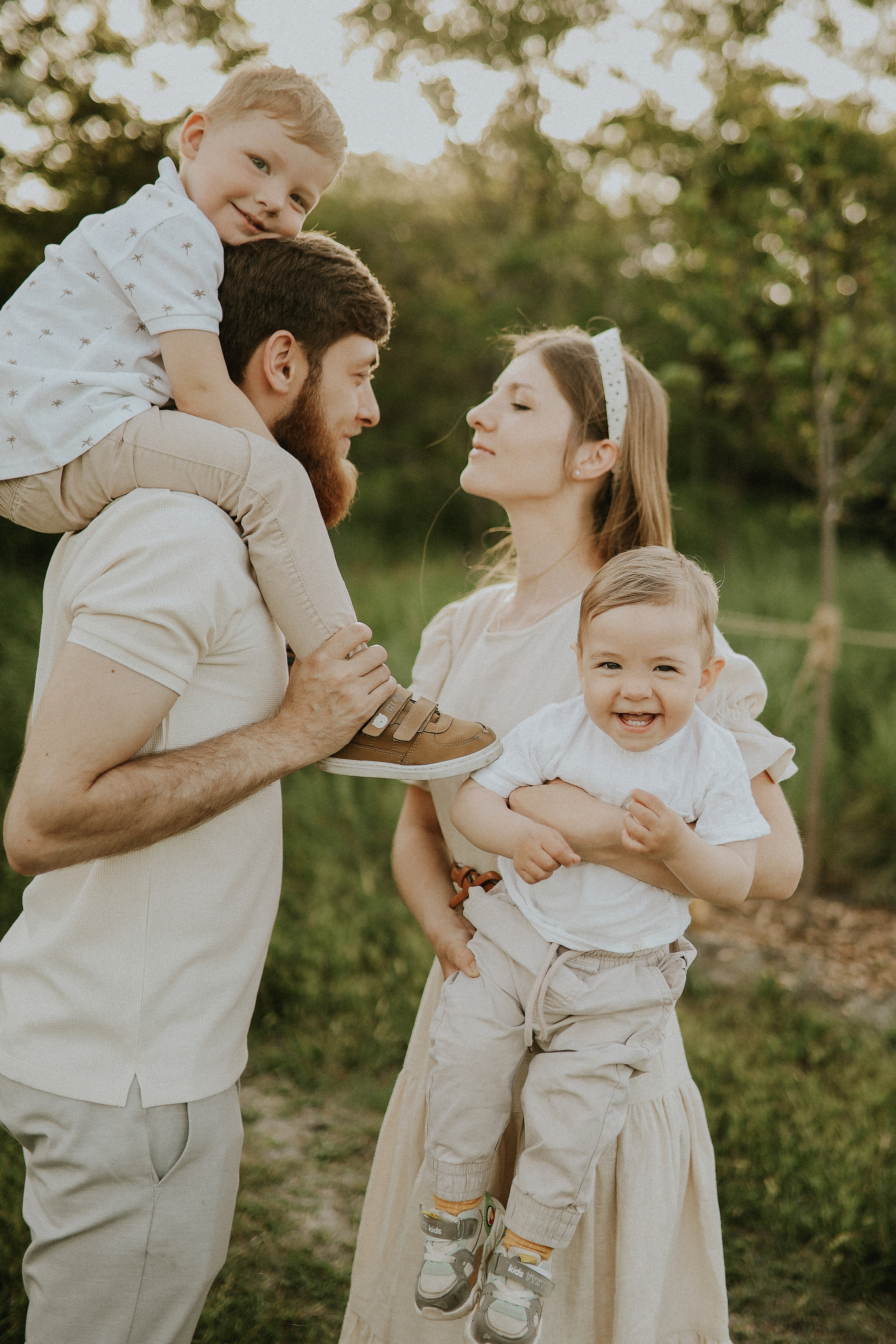 Александр, Настя, Илья и Серафим. Семейный фотограф в Новороссийске и Анапе Александра Яковлева
