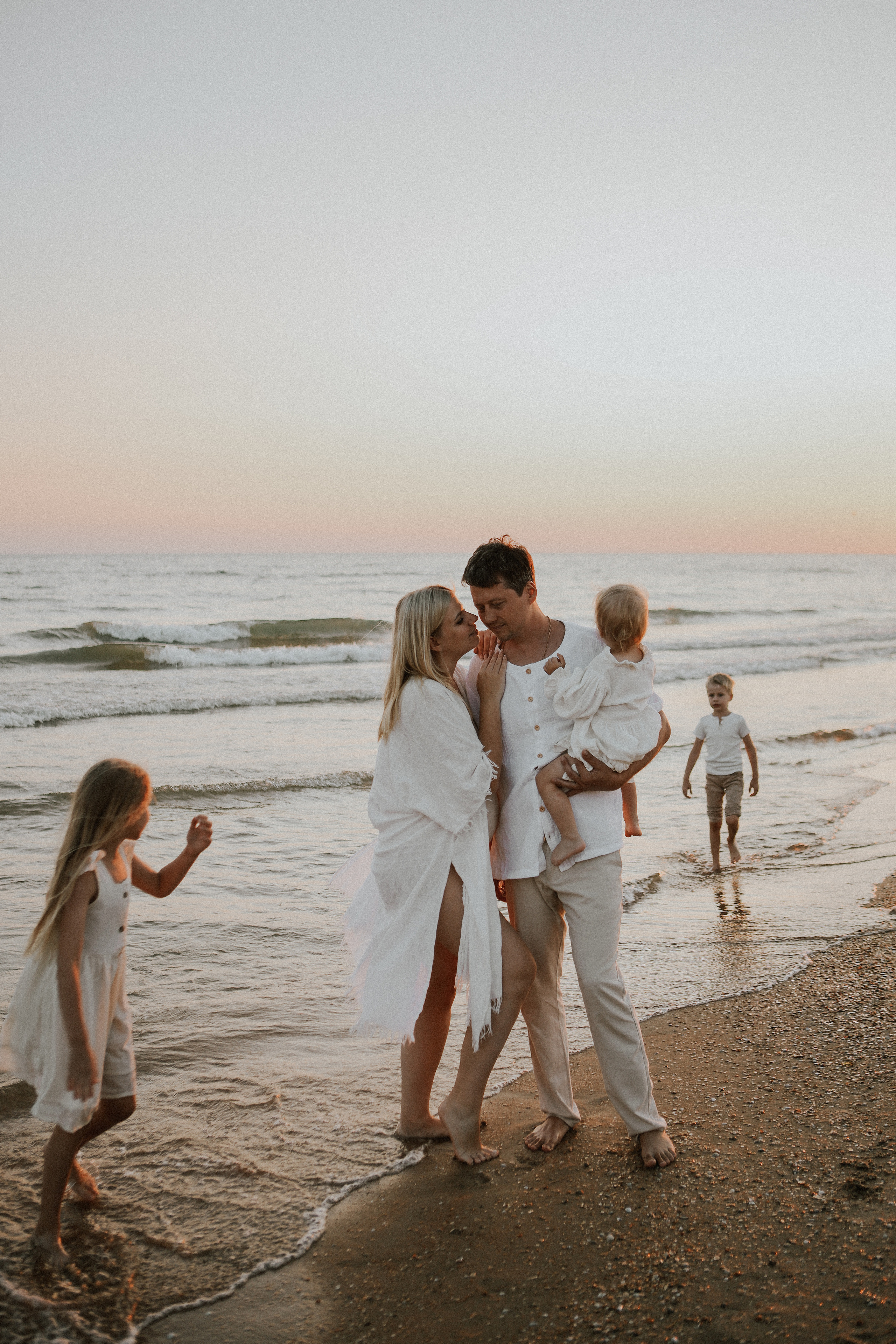 Леша, Аня, Соня, Рома и Майя. Семейный фотограф в Новороссийске и Анапе Александра Яковлева