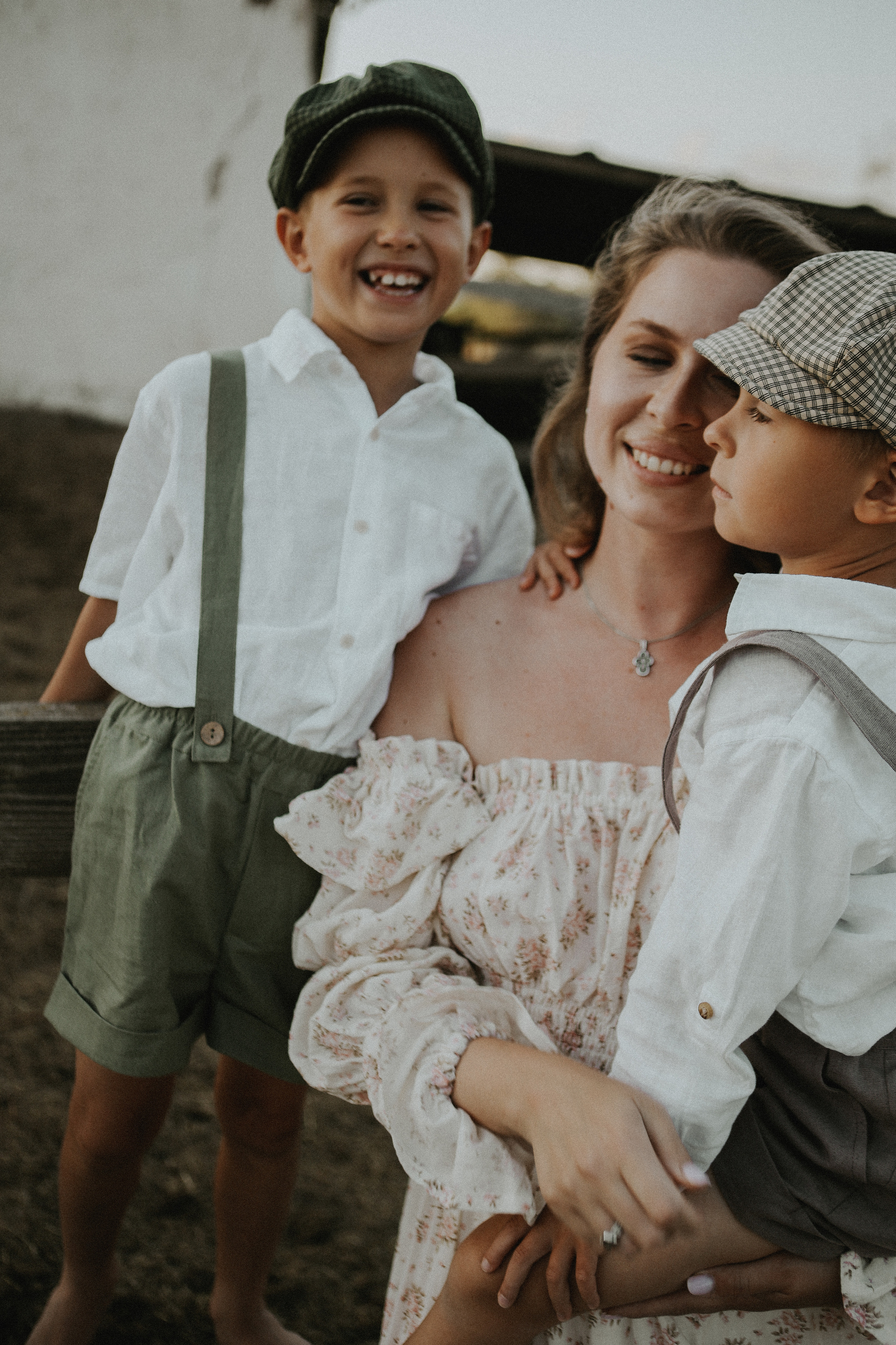 Стас, Аня, Ваня и Федя. Семейный фотограф в Новороссийске и Анапе Александра Яковлева