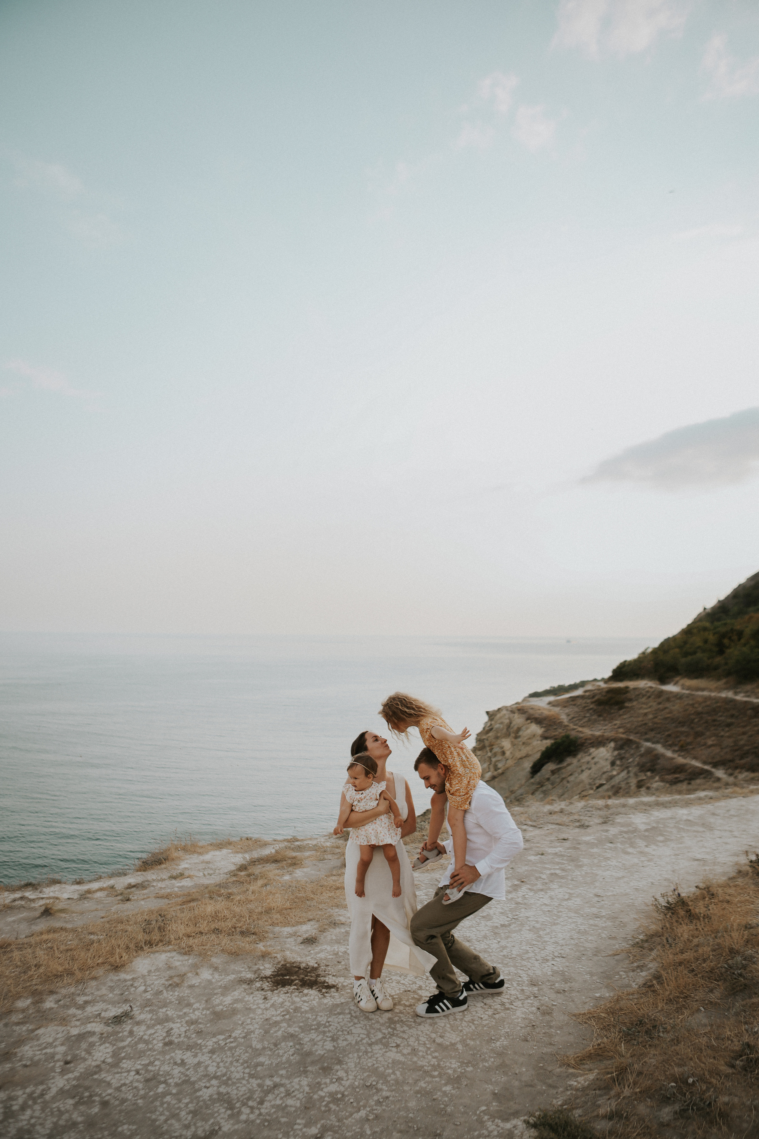 Максим, Маша, Вера и Люба. Семейный фотограф в Новороссийске и Анапе Александра Яковлева