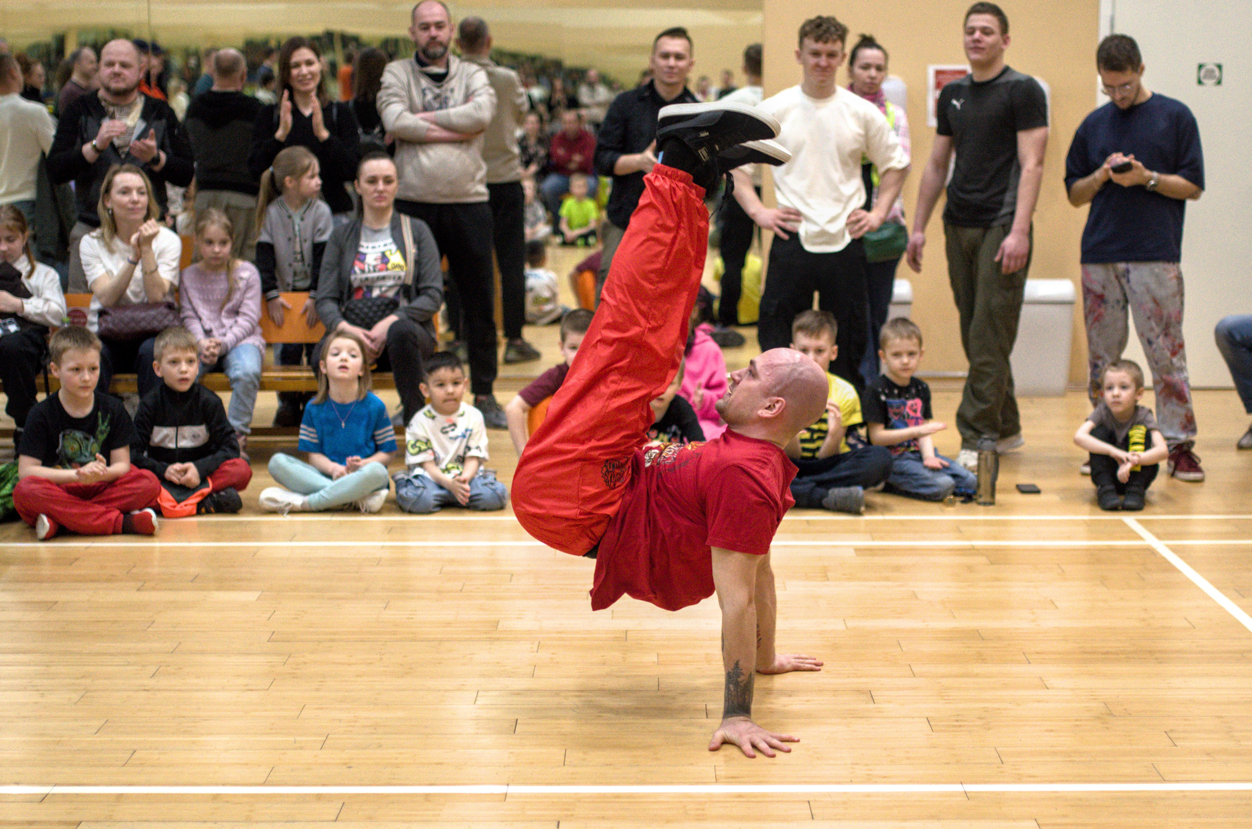 Брейк-данс. Фото детских спортивных мероприятий и всякое интересное через объектив