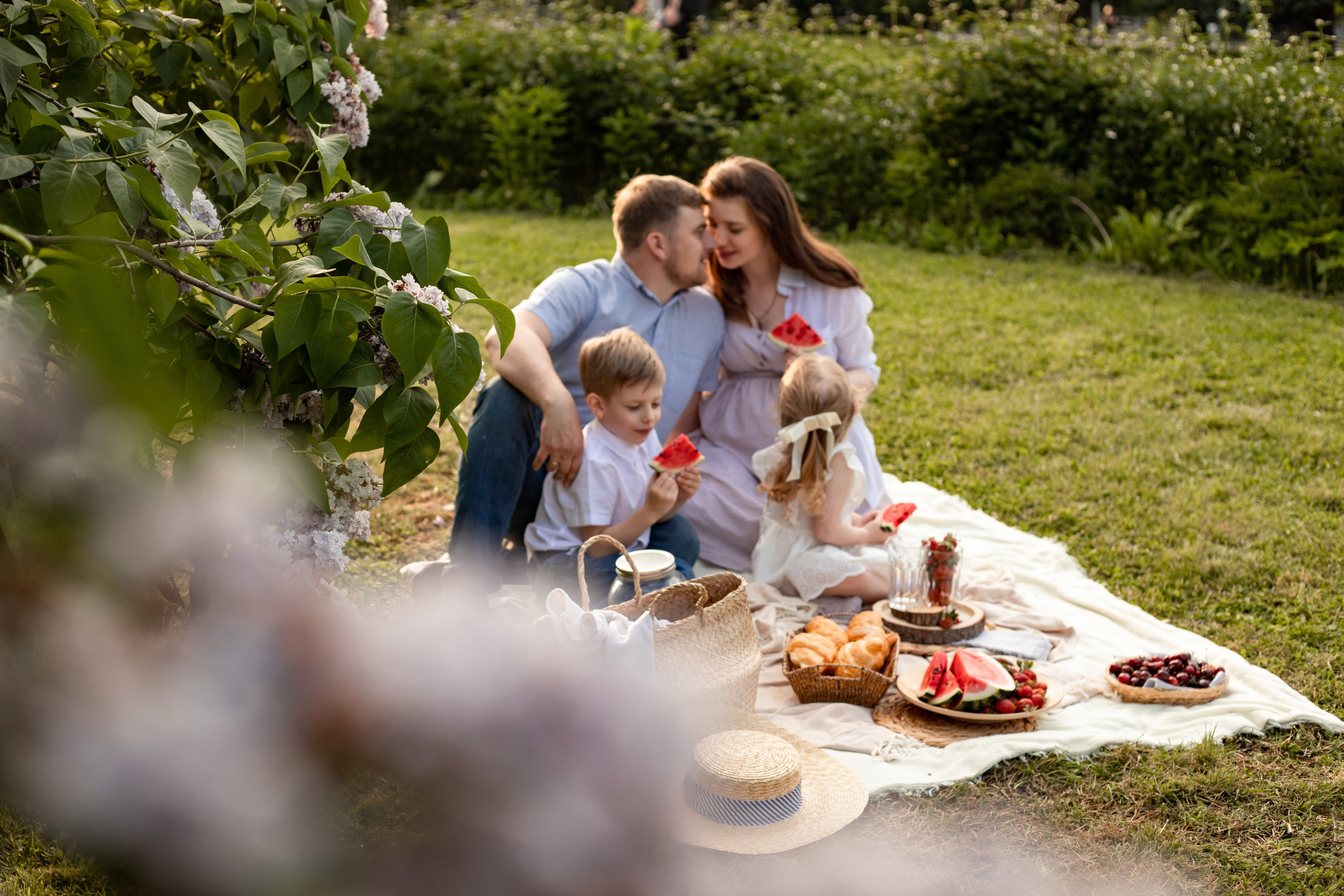 Фотосессия в цветах. Фотограф в Железнодорожном и Балашихе