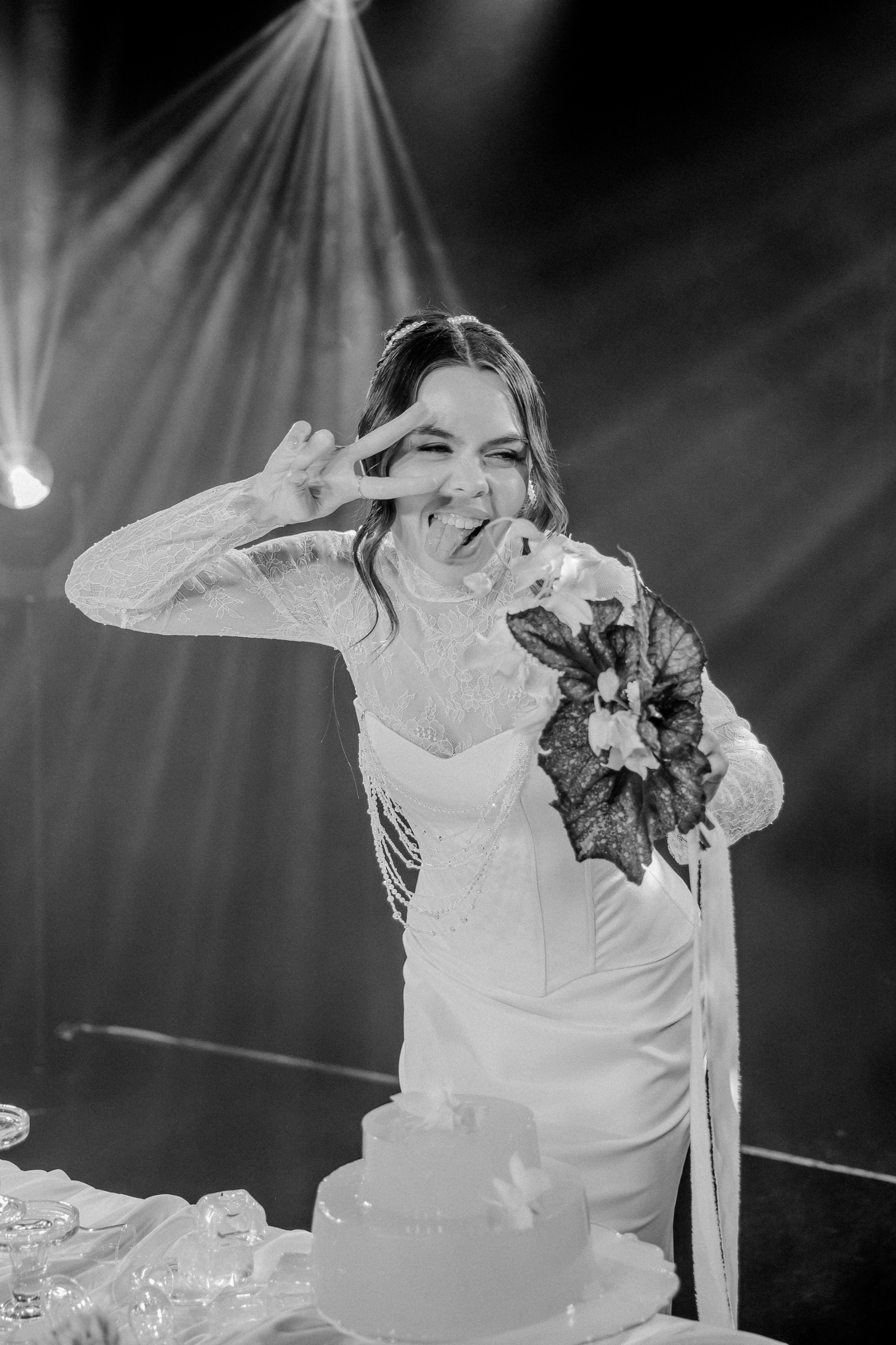 Мария & Александр. Любовь со светом. Свадебная фотография. Арина Рубах