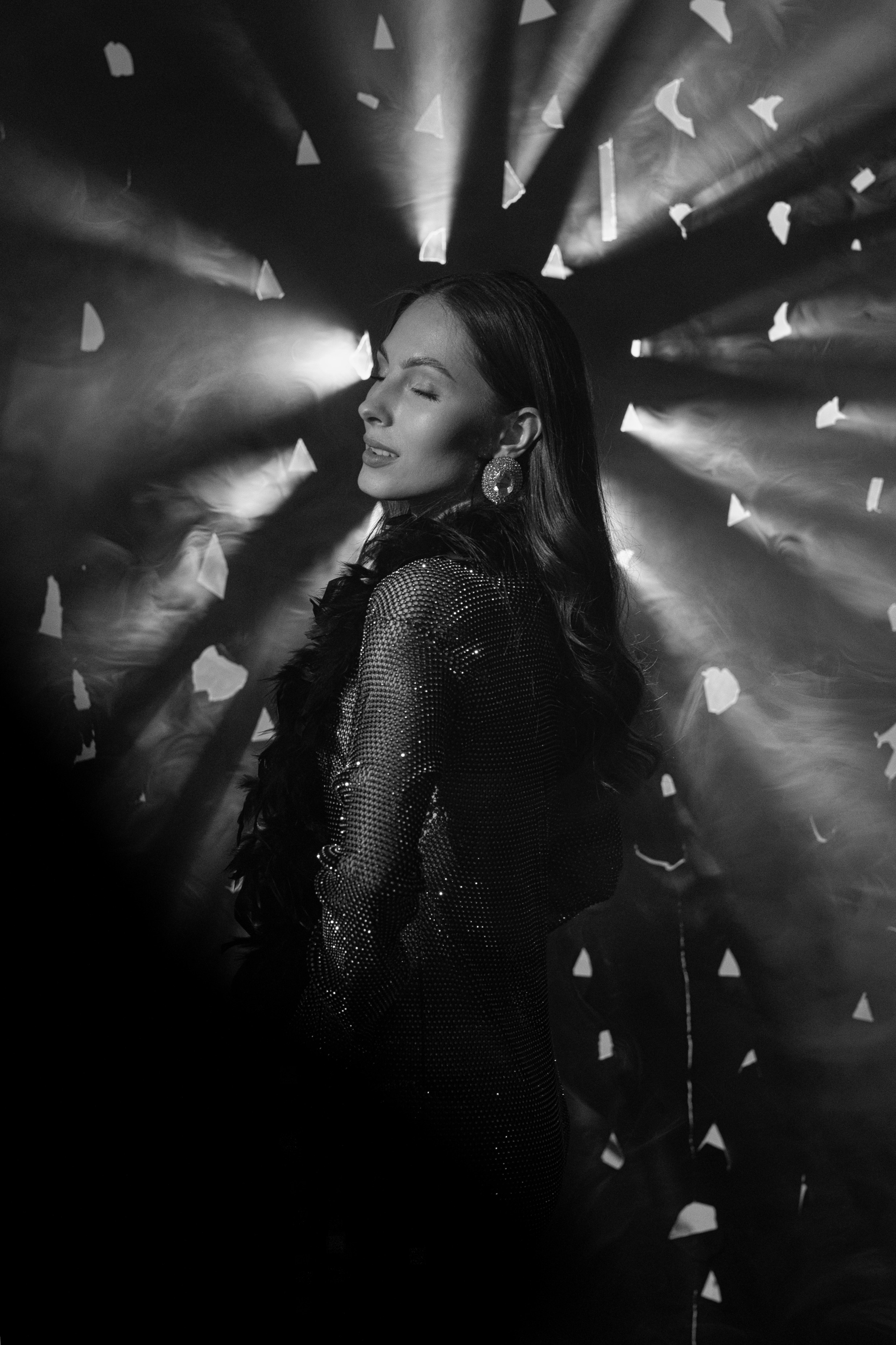 Дарья и дым. Cruelsyra —фотограф в Хабаровске. Портретная и фэшн съемка