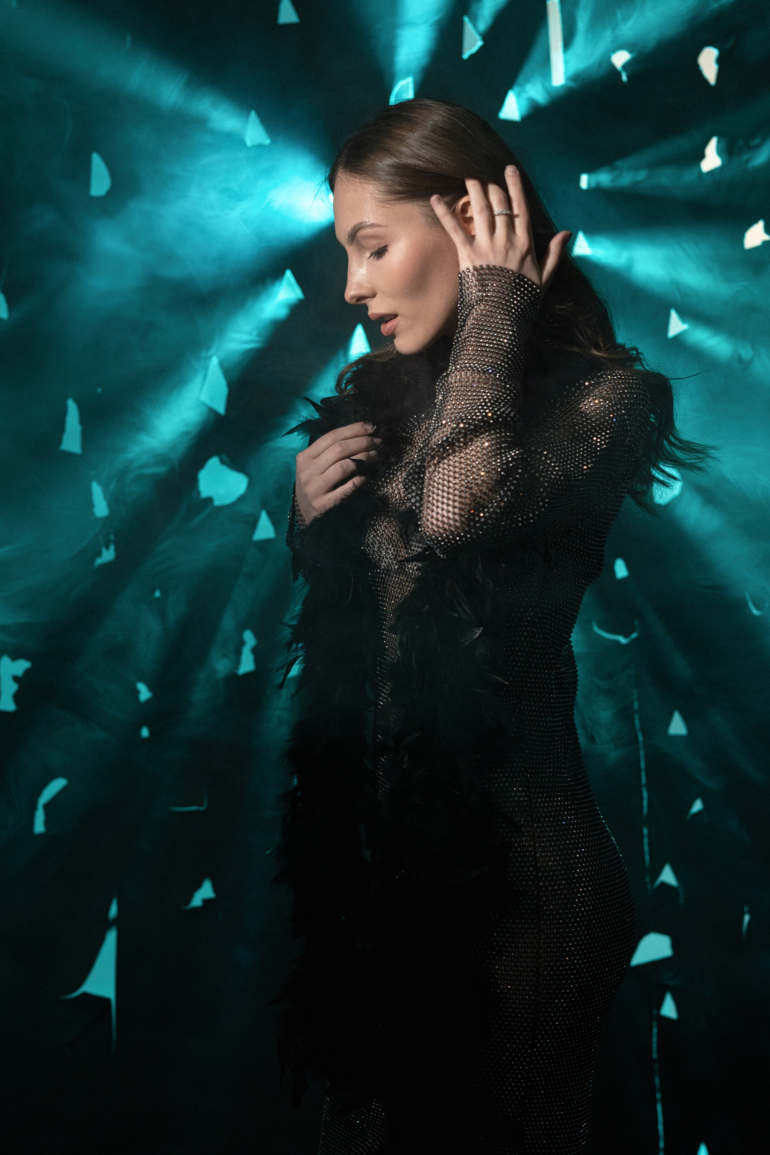 Дарья и дым. Cruelsyra —фотограф в Хабаровске. Портретная и фэшн съемка