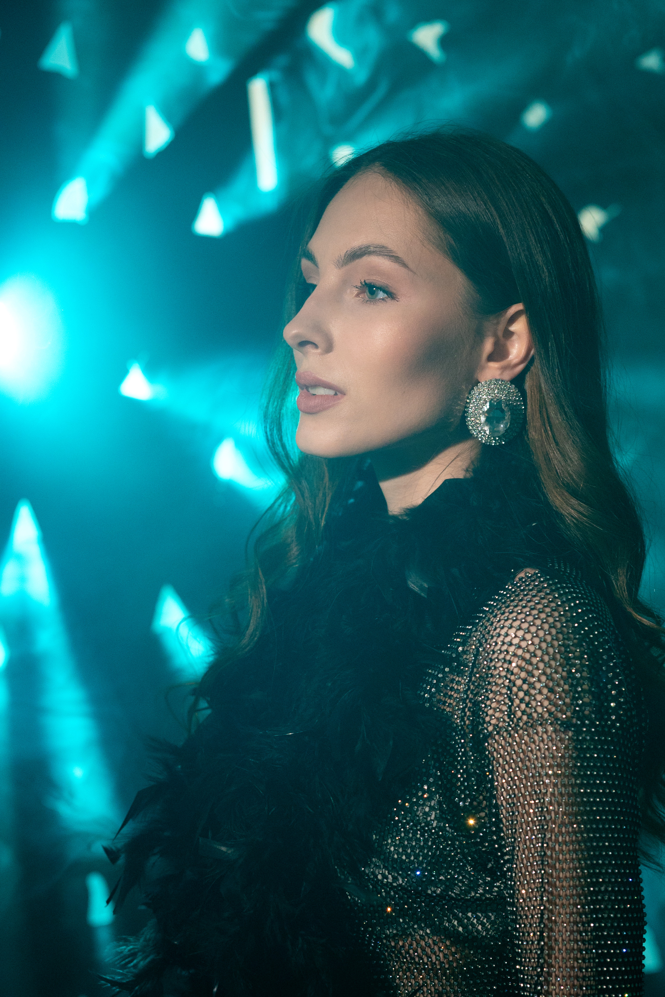 Дарья и дым. Cruelsyra —фотограф в Хабаровске. Портретная и фэшн съемка