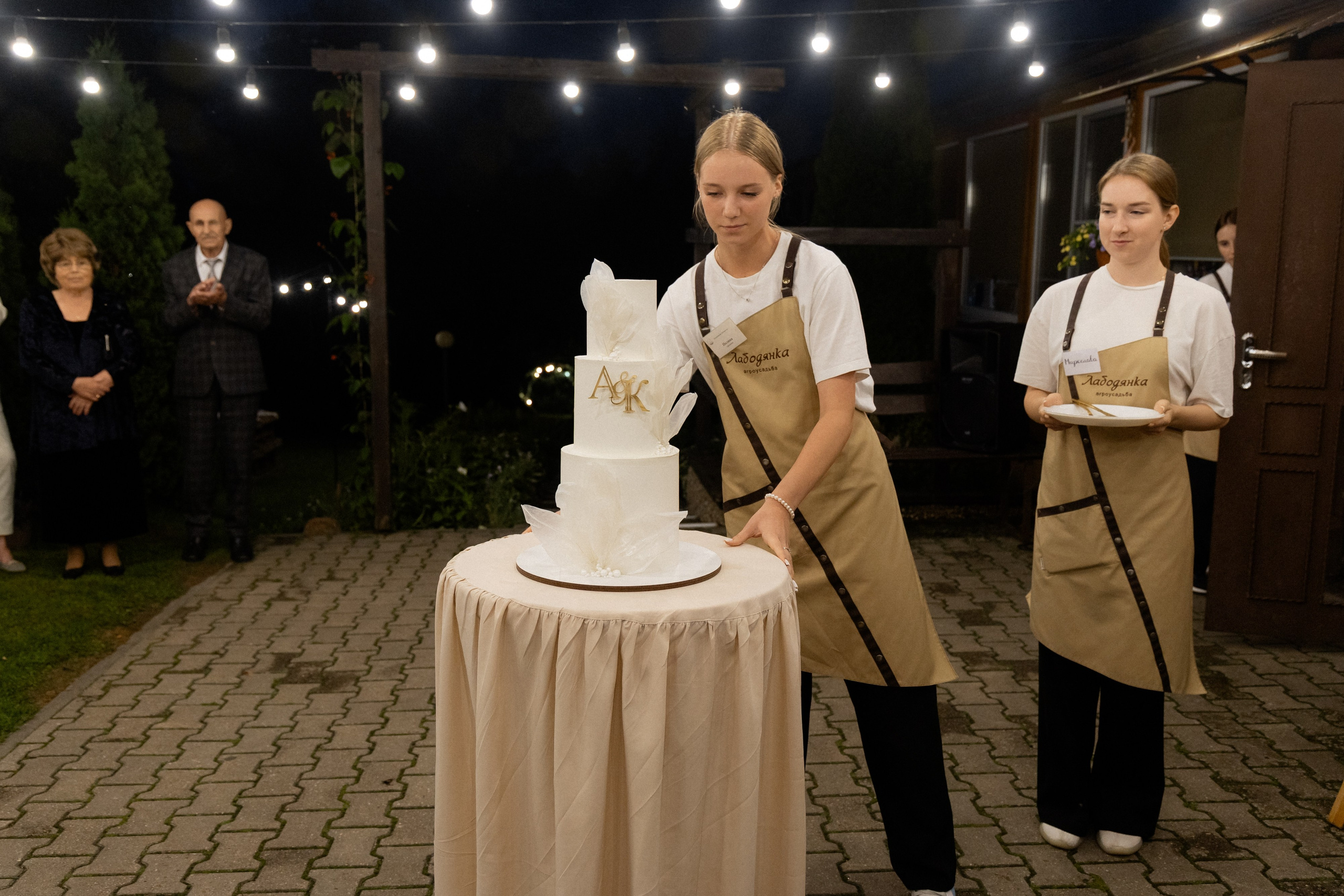 Свадебная фотосессия в агроусадьбе Лабодянка в Минске. Свадебный фотограф в Минске/Беларуси Сергей Спиридонов