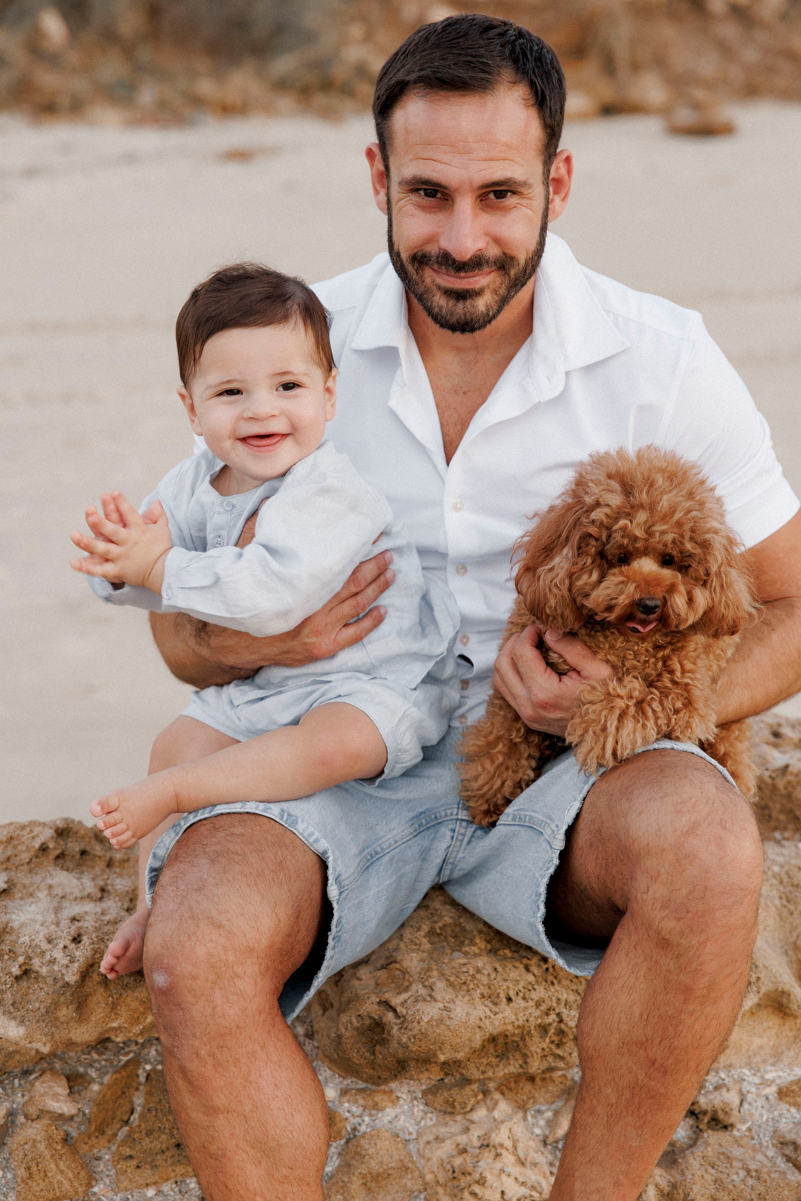 First year family photos near the sea. Главная