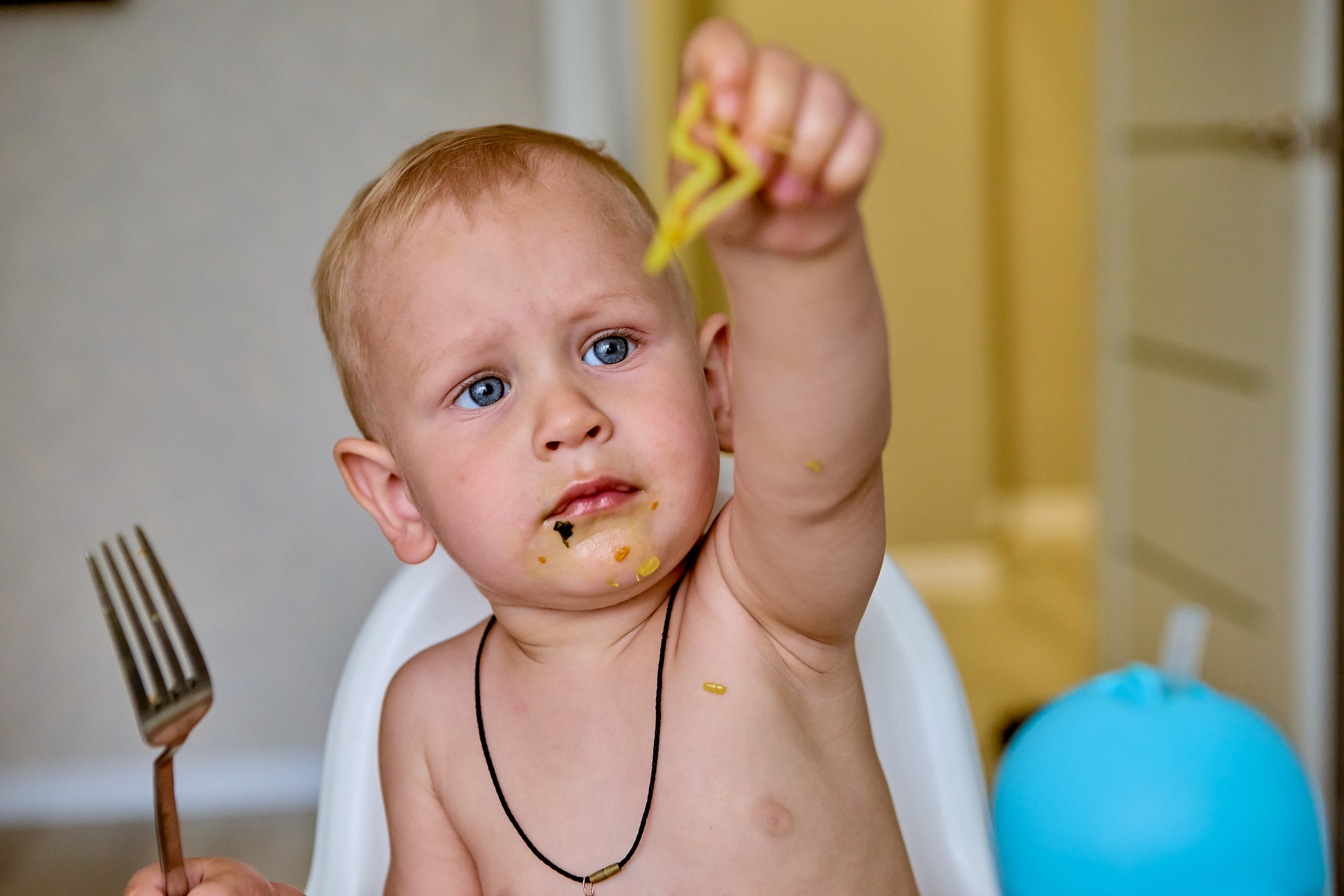 Детский портрет в домашней обстановке — трогательная история светлого детства. Православный фотограф Николай Голованов и город Дзержинск.