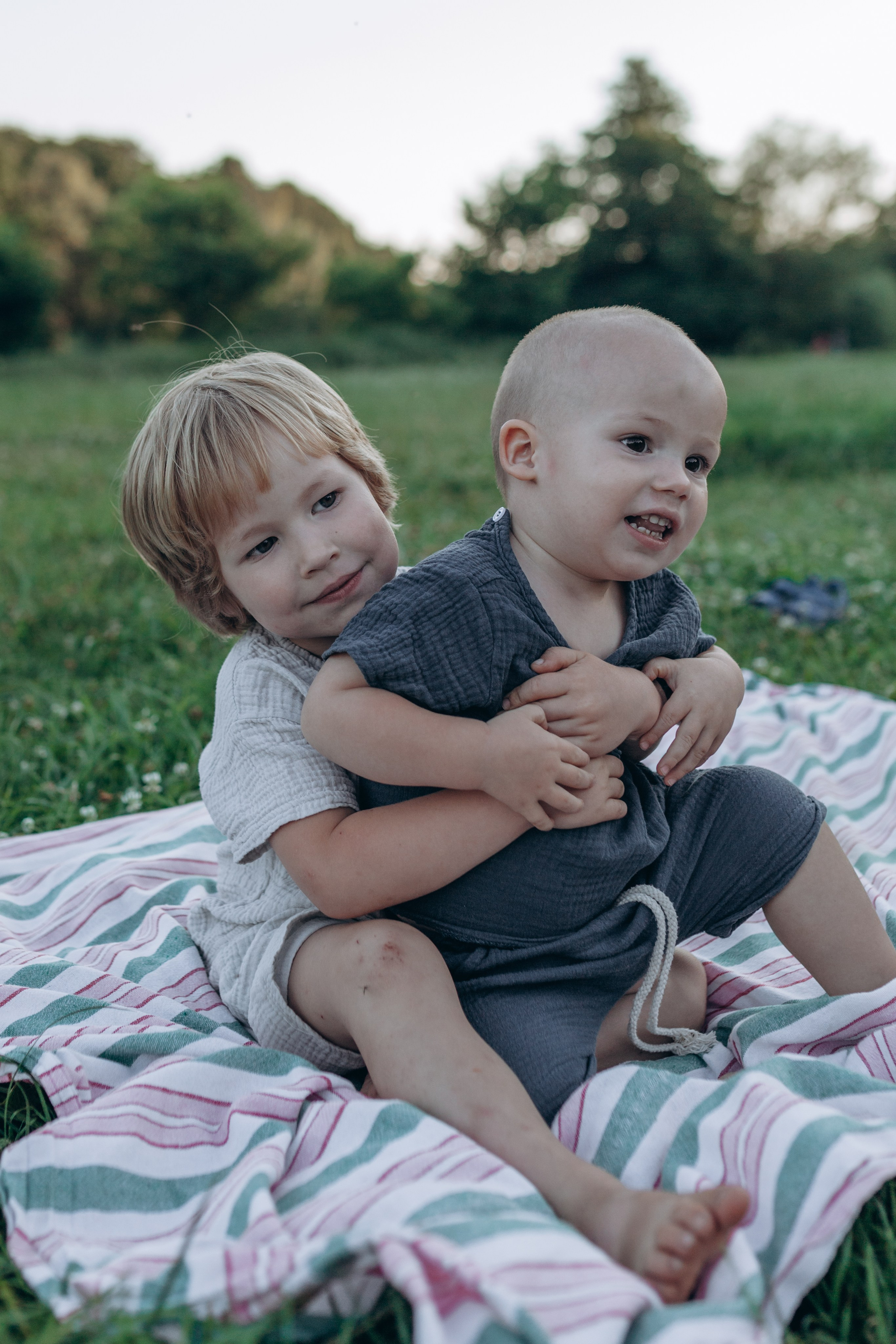 Оля и мальчишки. Семейный фотограф Полина Сарина Москва