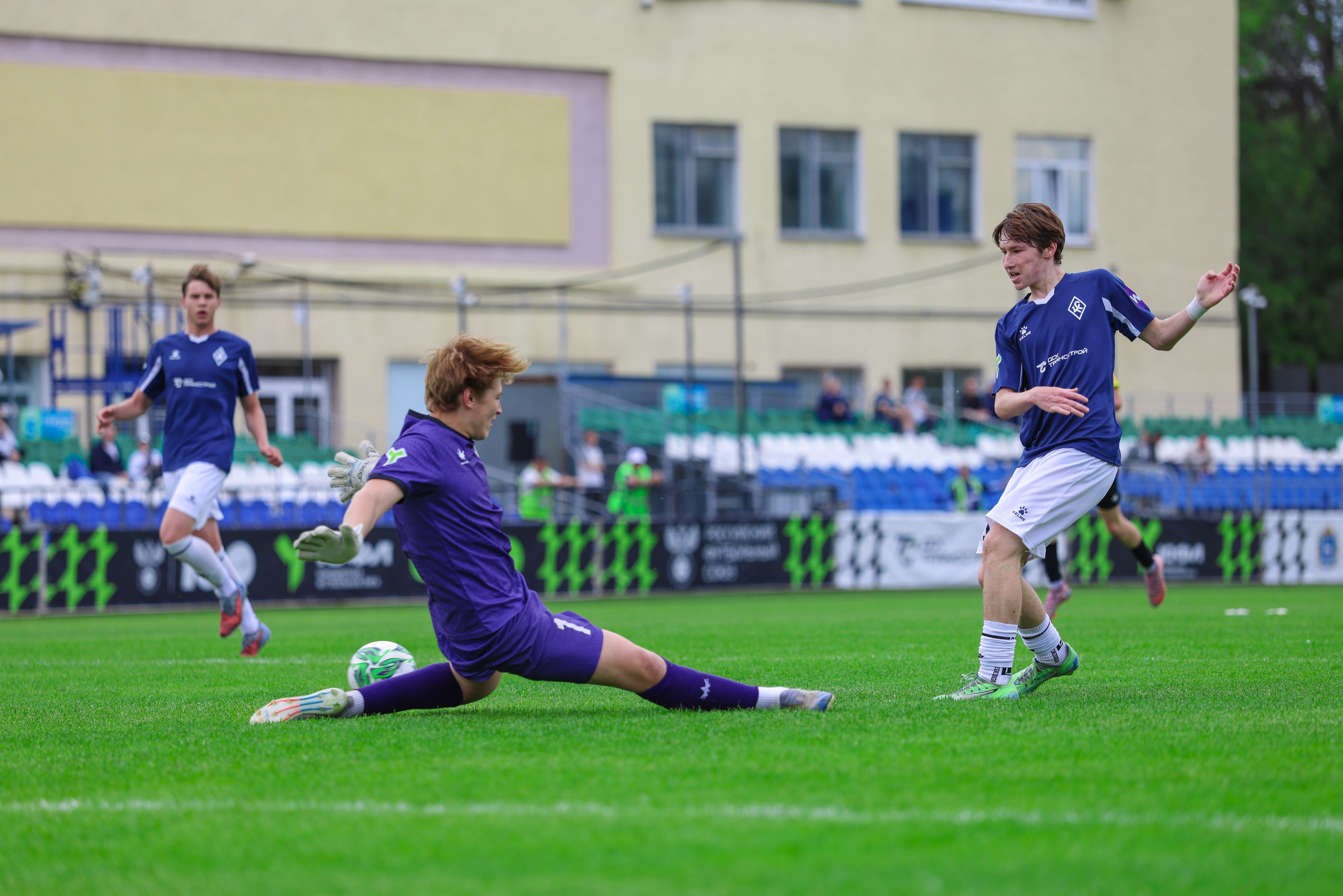 Юношеская футбольная лига Поволжье U-16. Крылья Советов — Волга