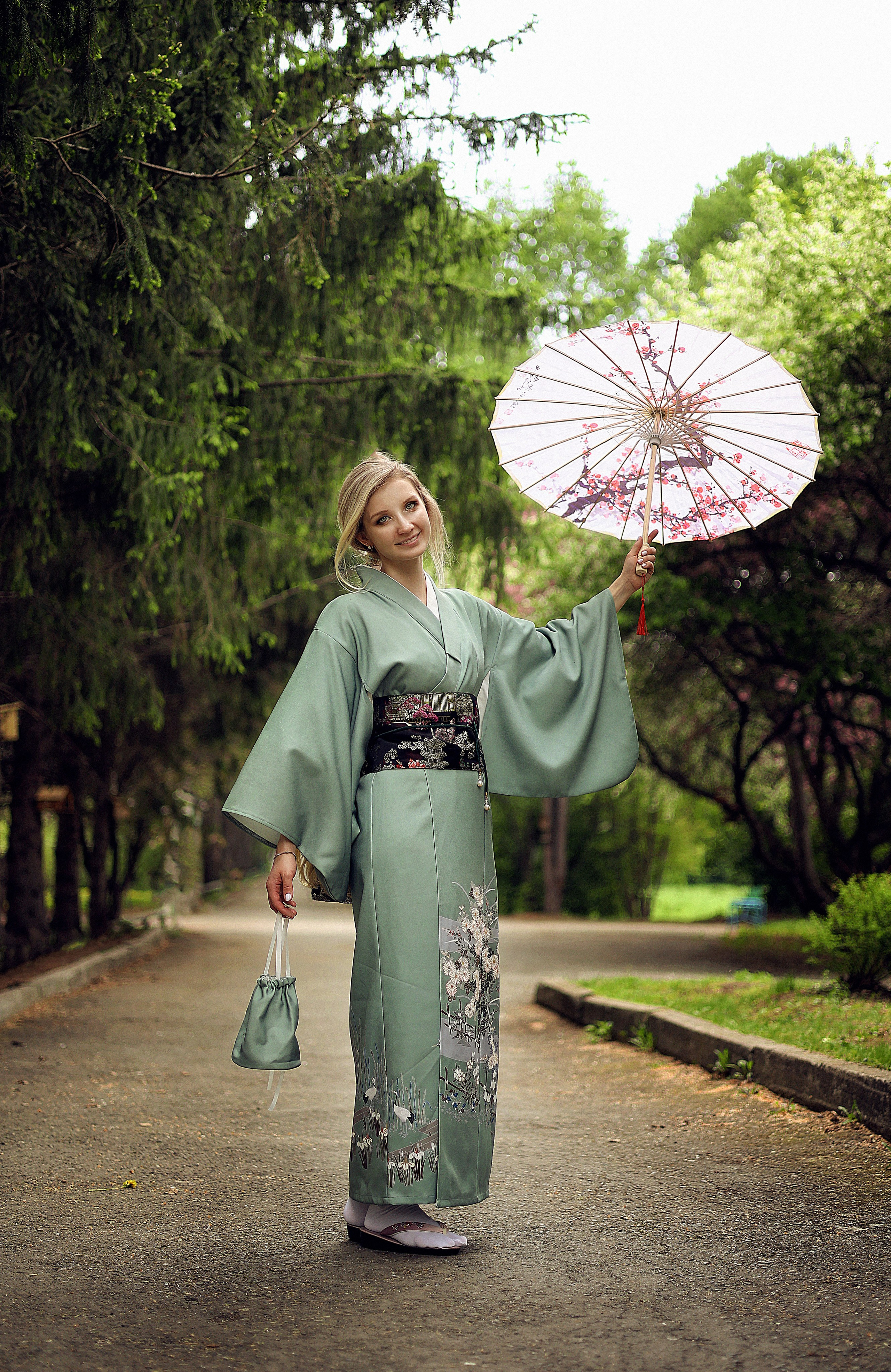 кимоно, японское кимоно , фотосессия в японском стиле, фотосессия в кимоно, кимонона прокат, японский фотограф, япония