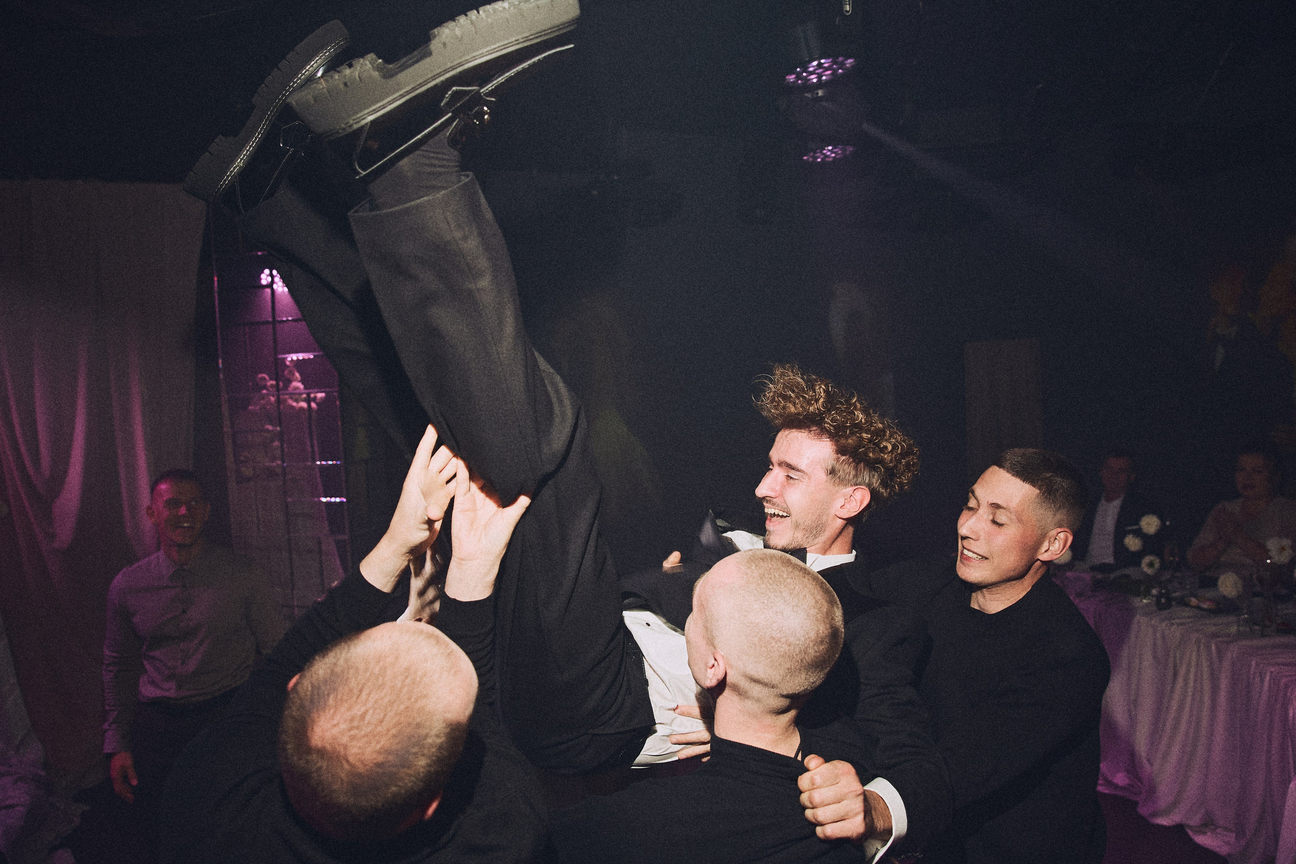 VIBE&VELVET. Дмитрий Мазуркевич: Профессиональный Репортажный Фотограф