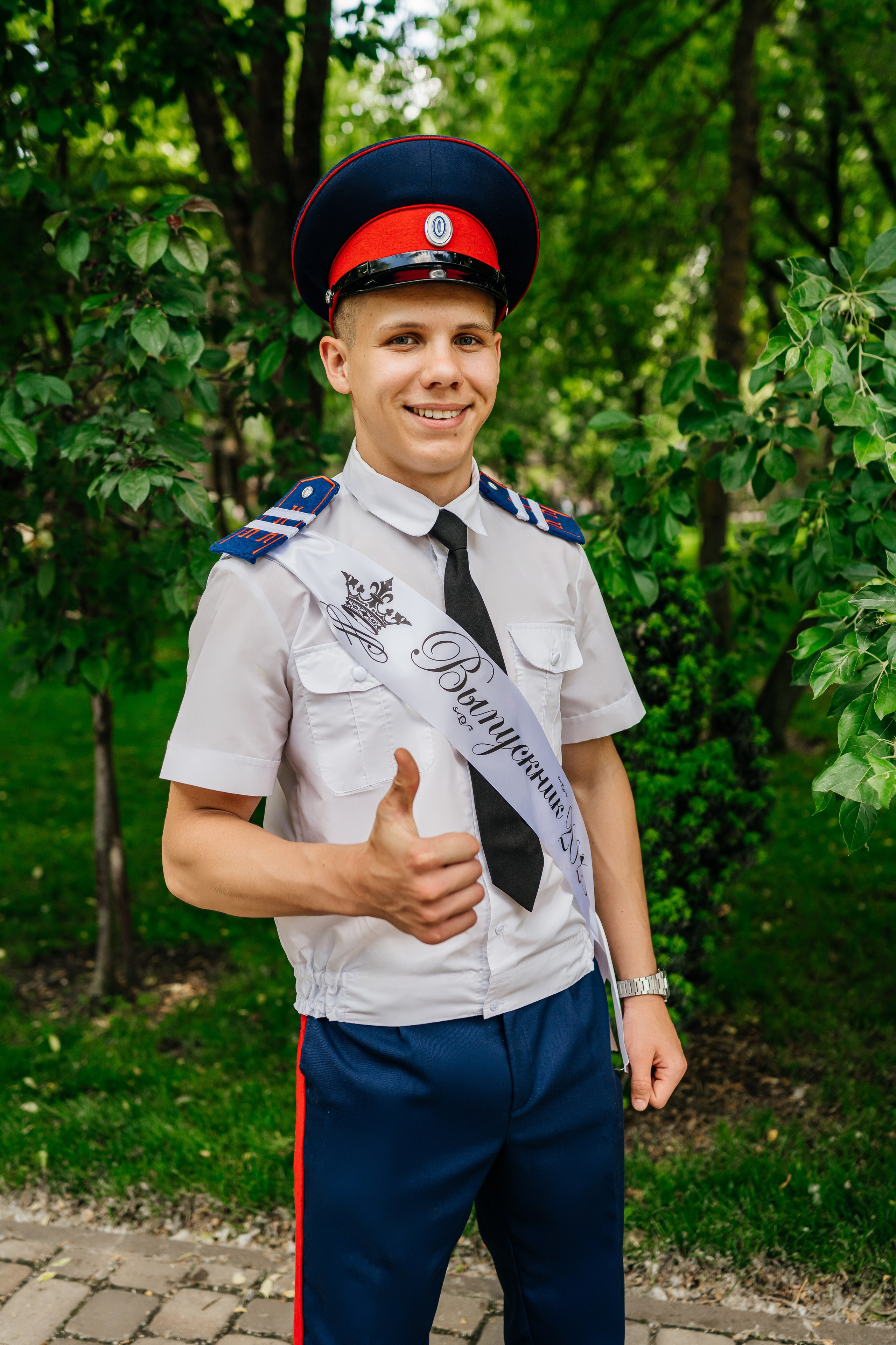 Школьники-кадеты в парке Лога. Фотограф в Каменске-Шахтинском Ольга Сагал