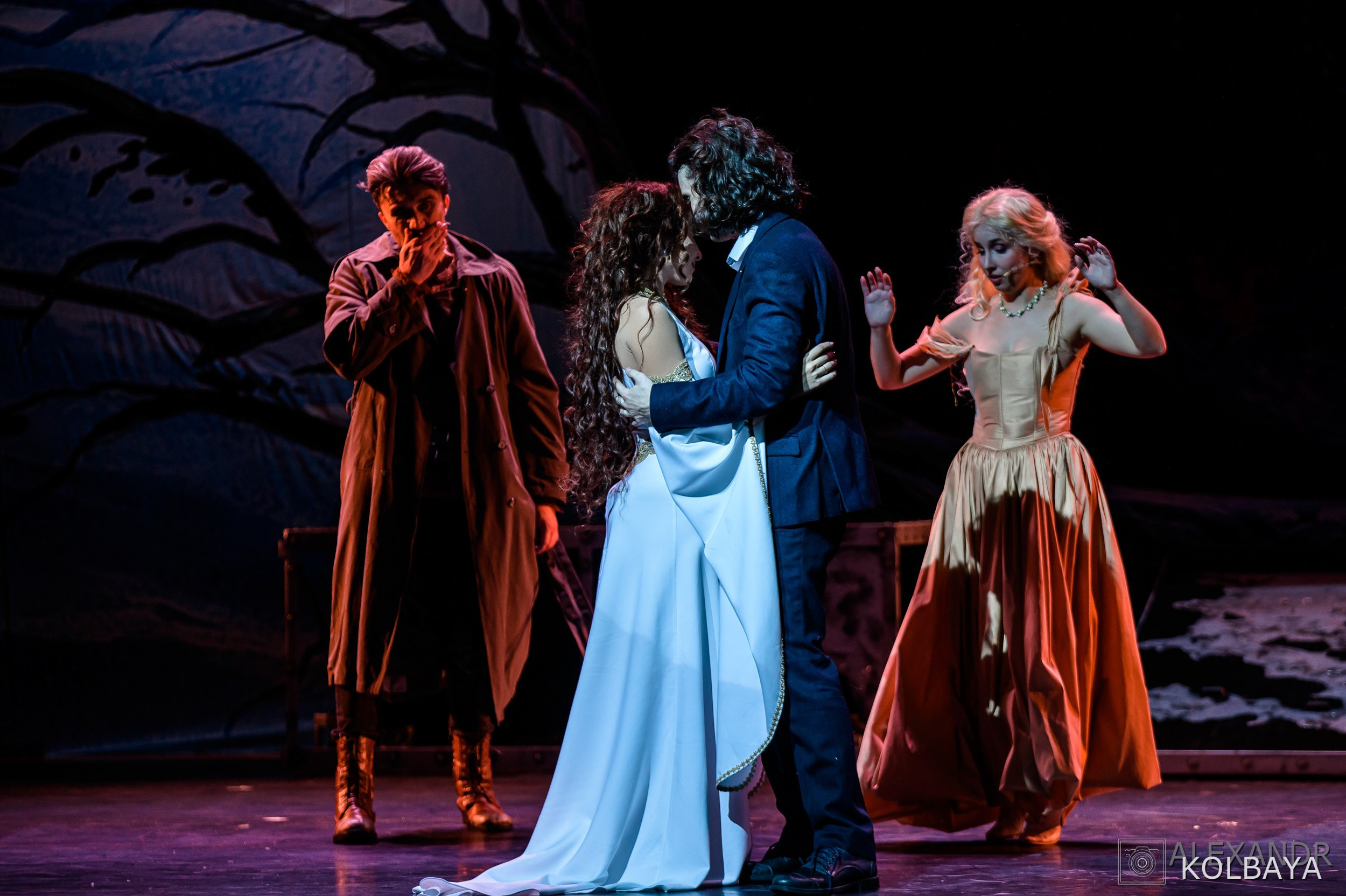 Дракула. Концертный и театральный репортажный фотограф в Москве Александр Колбая