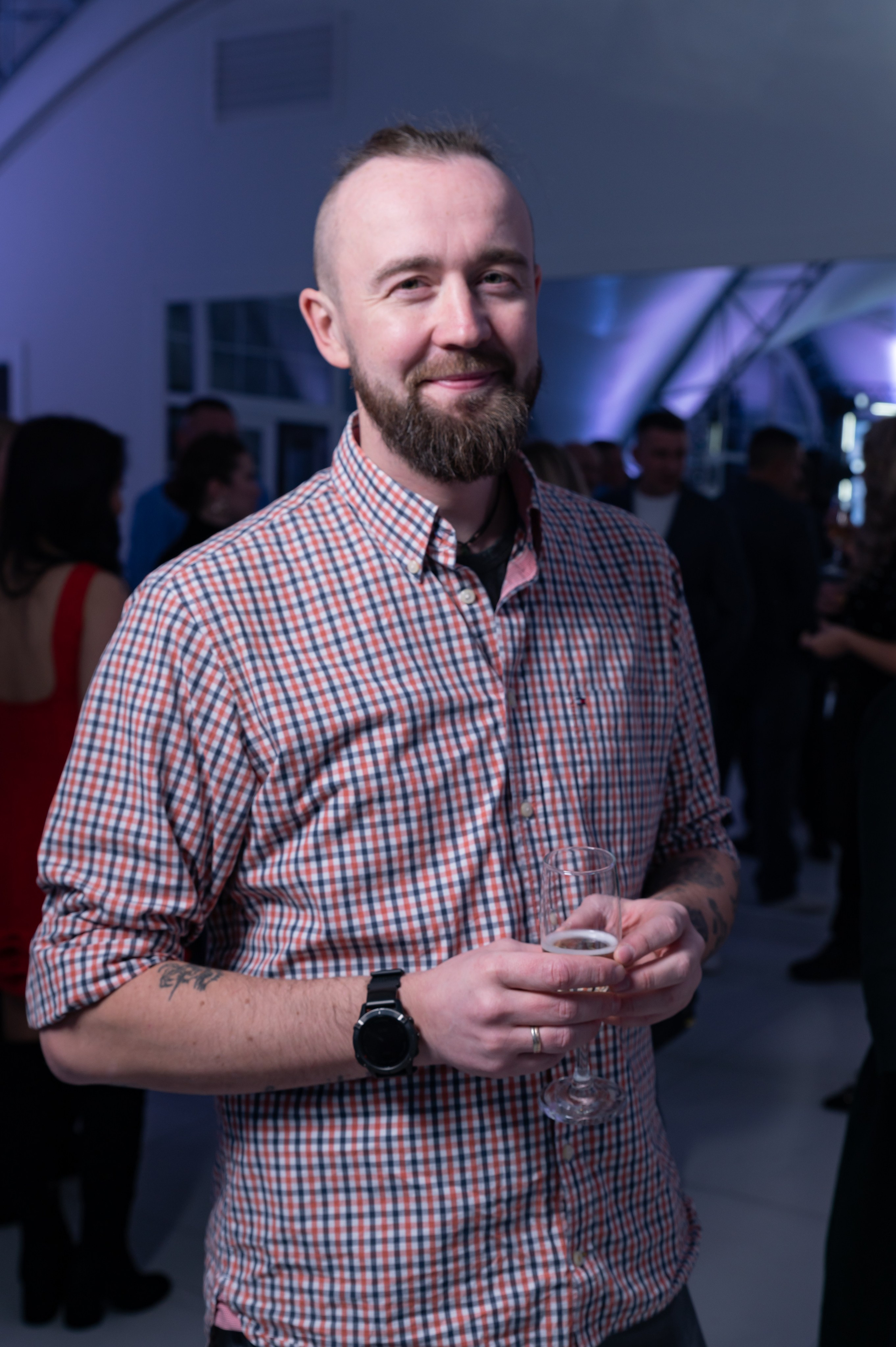 Взрослые праздники. Предметный и репортажный фотограф в Москве