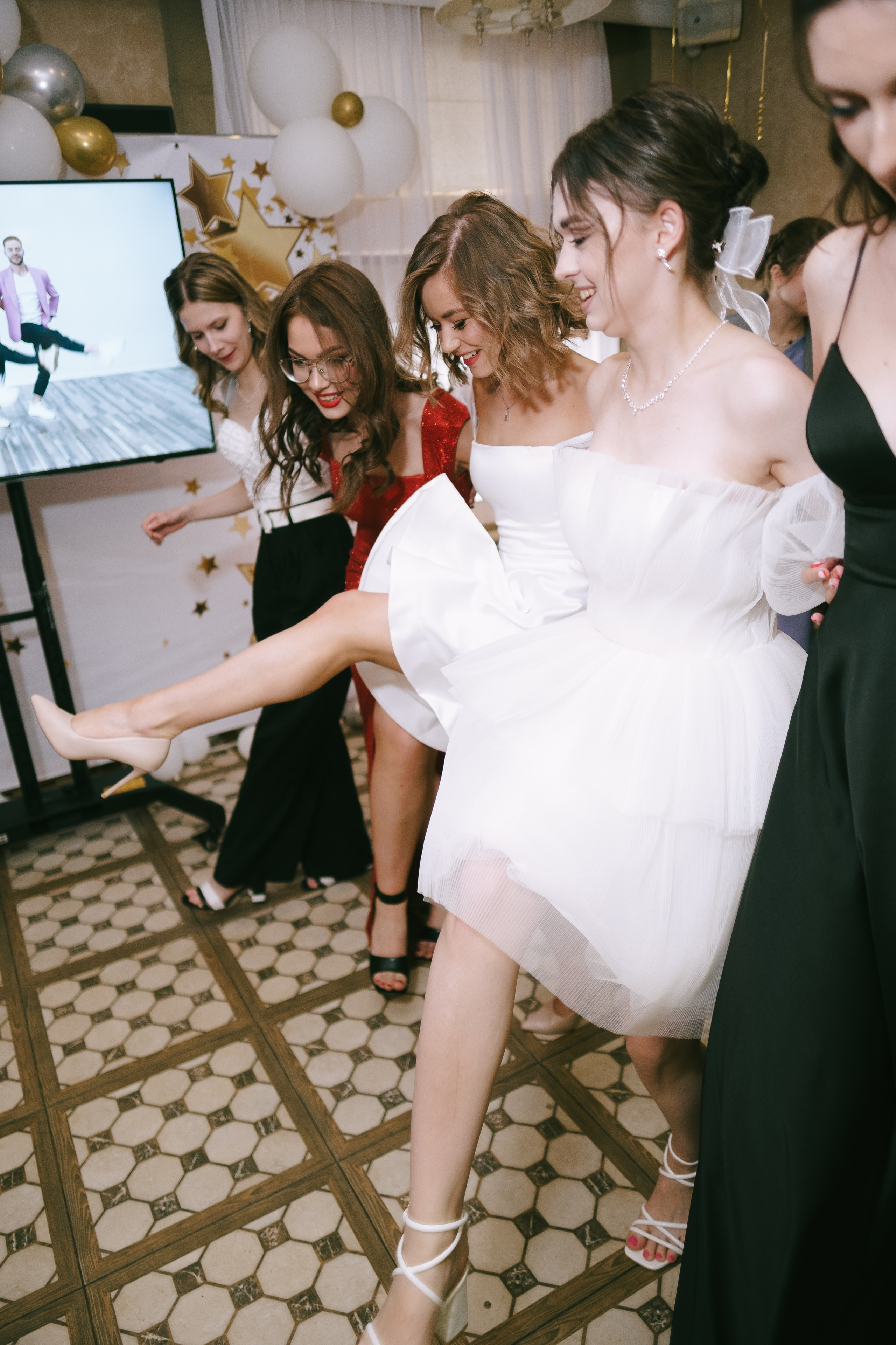 Выпускной школа 33. Свадебный и репортажной фотограф Денис Ожигин в Краснодаре и Краснодарском крае