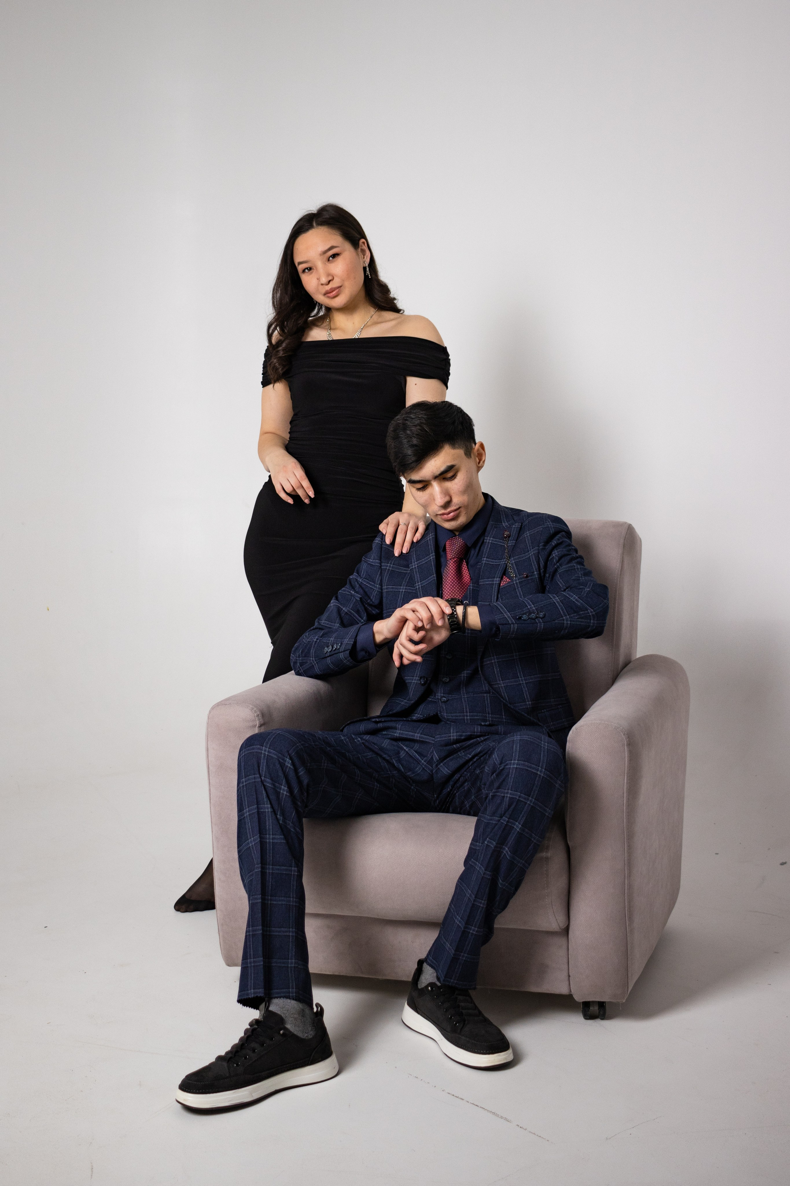 Студийная фотосессия. Фотограф в Астане, индивидуальная, семейная, домашняя фотосессия