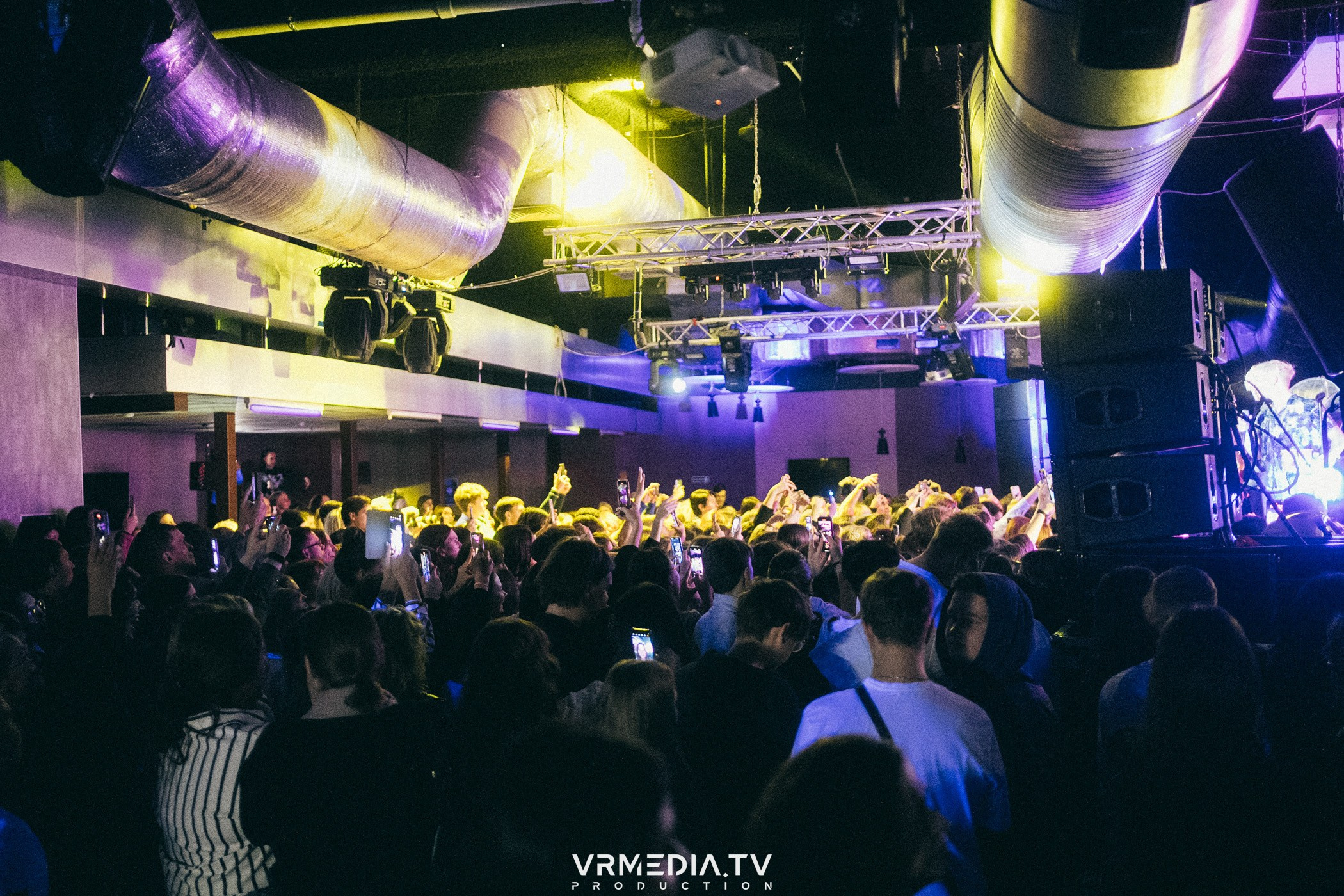 Ваня Дмитриенко