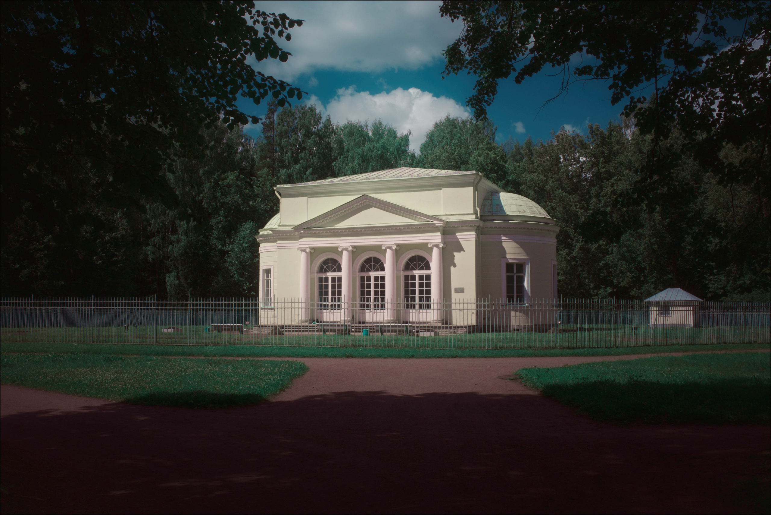 Streets of Russia p.6. Viktor Garshnep Documentary Photographer