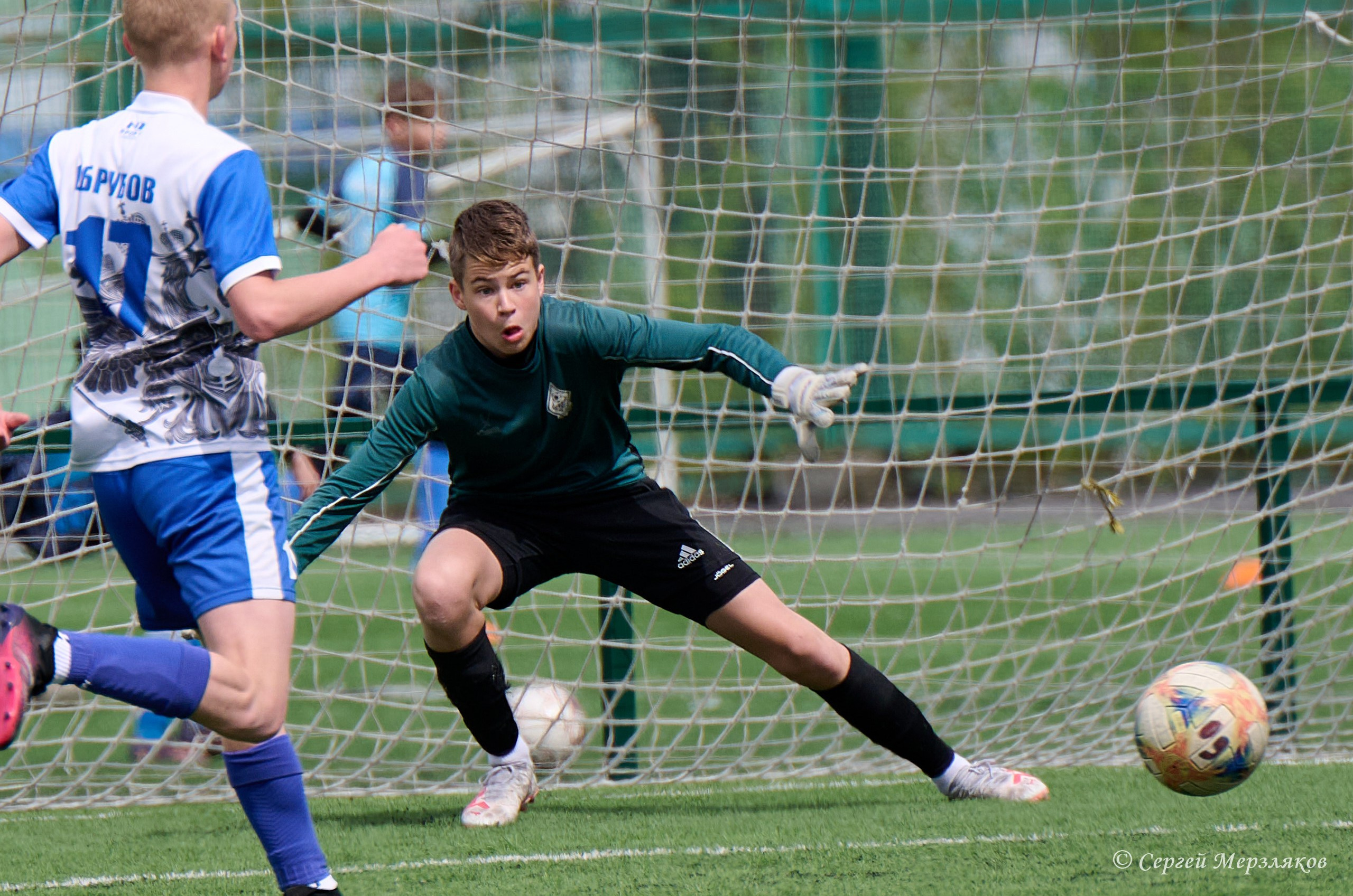Футбол. Кубок РФС среди юношеских команд клубов ФНЛ «Приволжье». Спортивный репортажный фотограф в Ижевске Сергей Мерзляков
