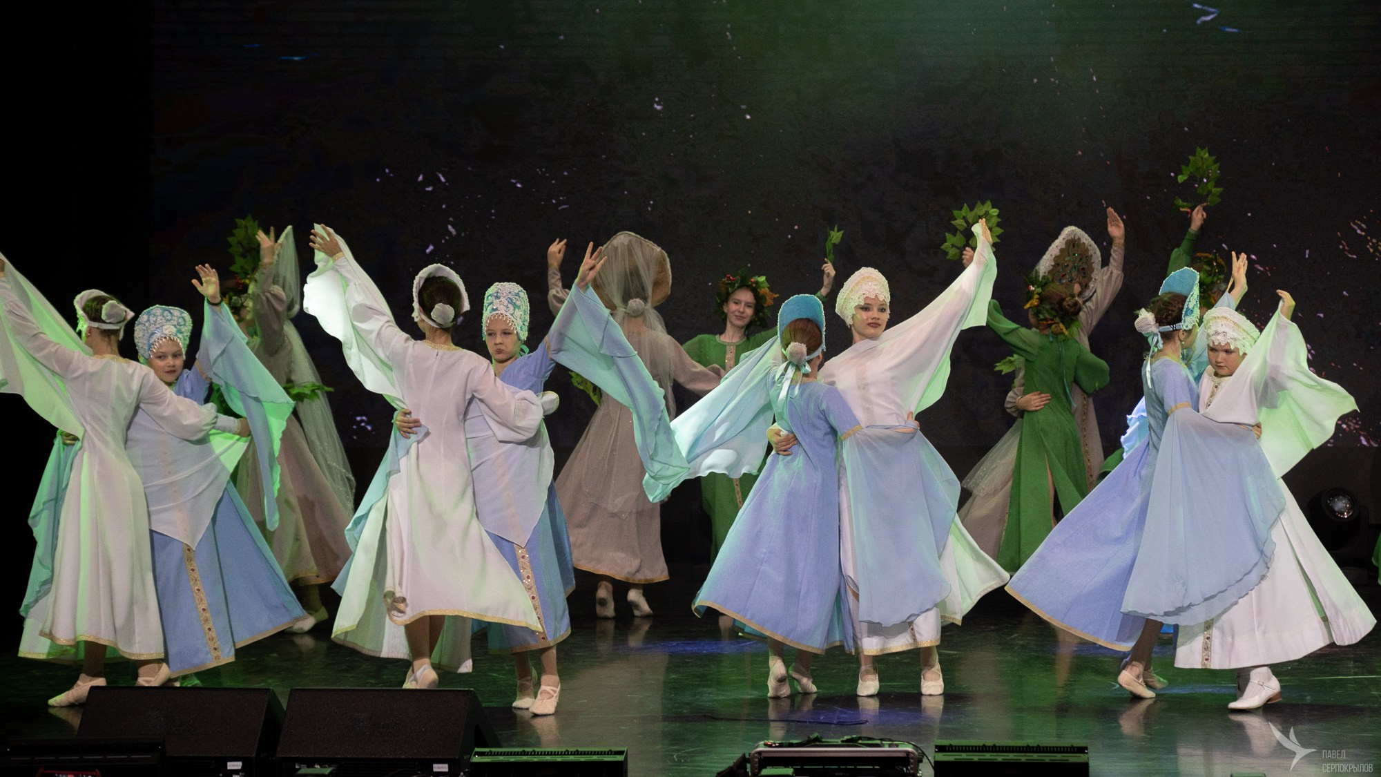 Отчетный концерт школы танцев «Танцевальный островок». Репортажный фотограф в Казани Павел Серпокрылов