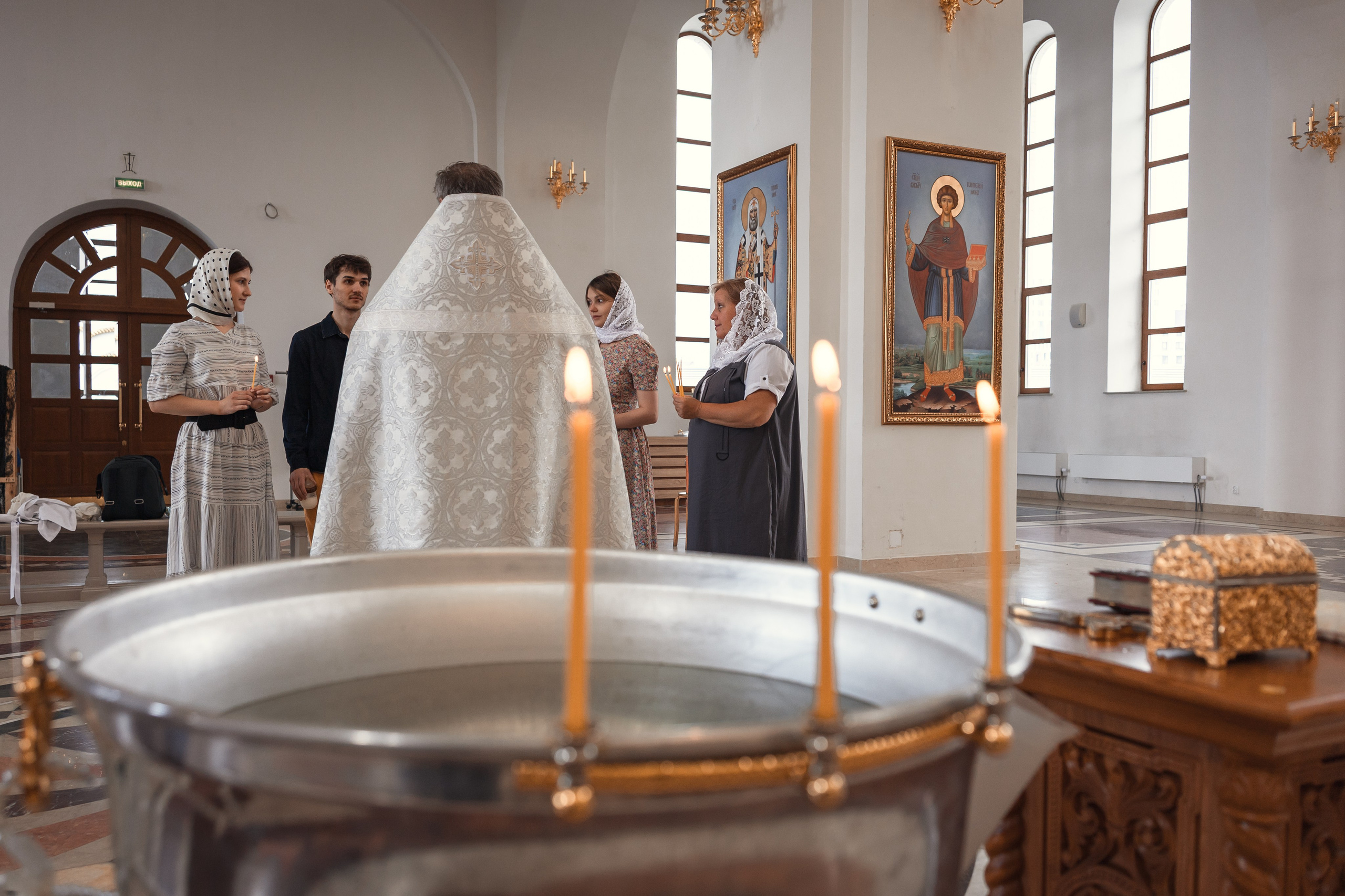 Крещение в Храме Успения Пресвятой Богородицы в Останкино | Фотограф Мария Шантарева