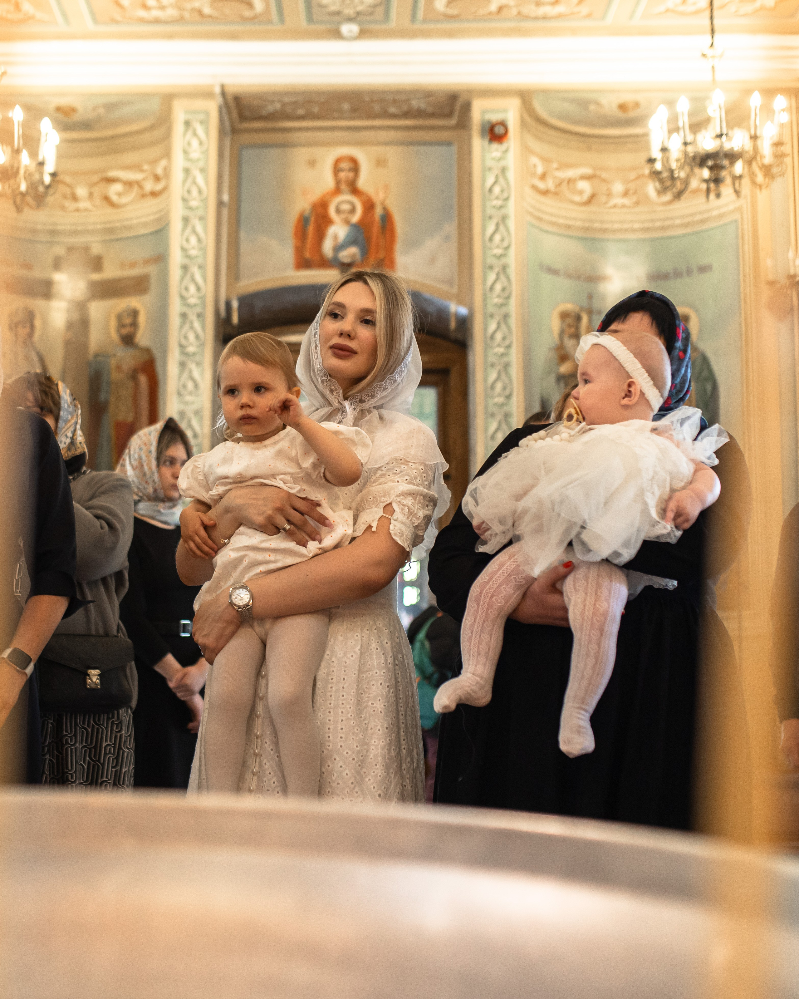Крещение в Храме Веры, Надежды, Любови и матери их Софии. Профессиональный фотограф в Москве и Мо Мария Шантарёва