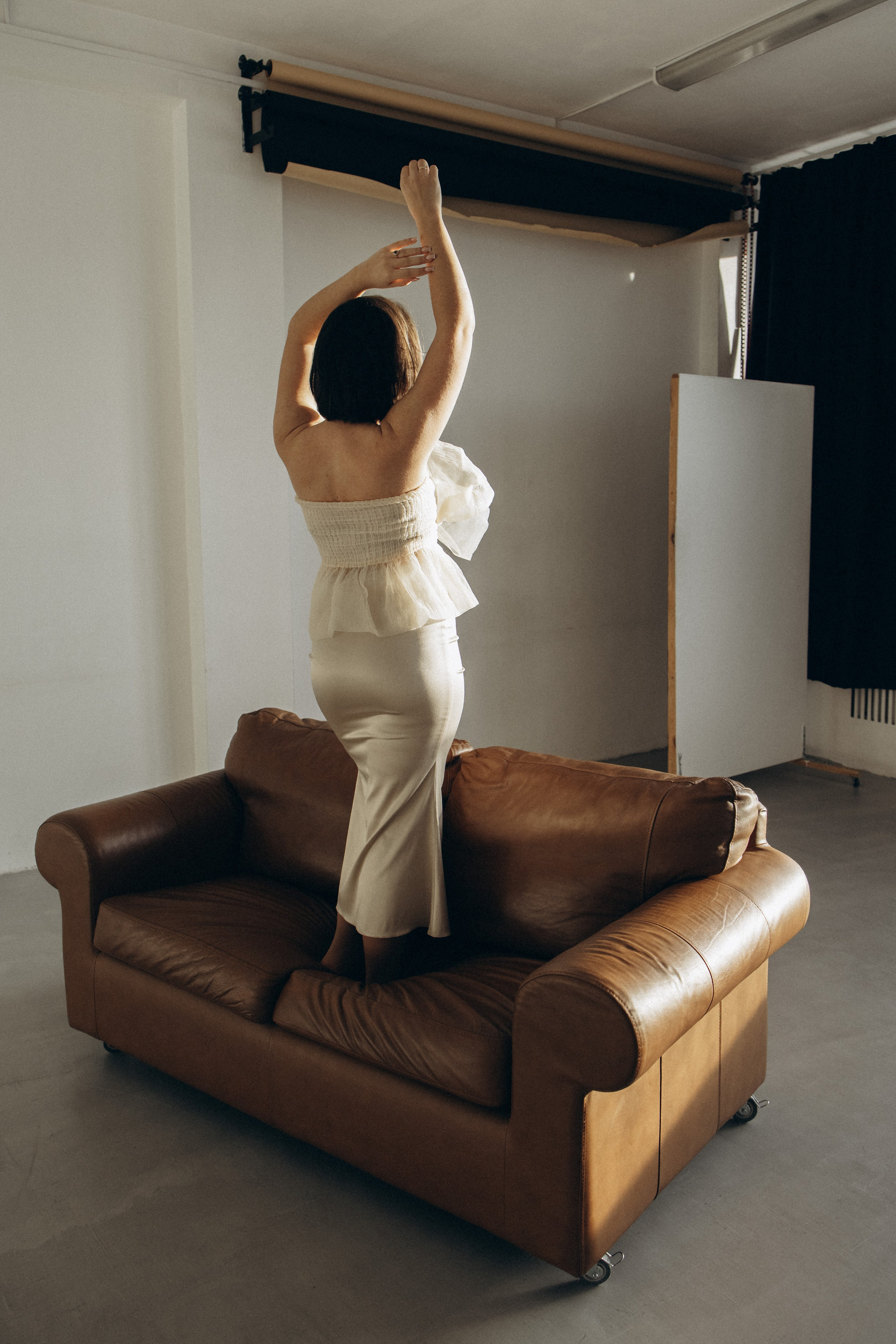 Женский минимализм в студии. Семейный фотограф в Санкт-Петербурге Екатерина Васильева