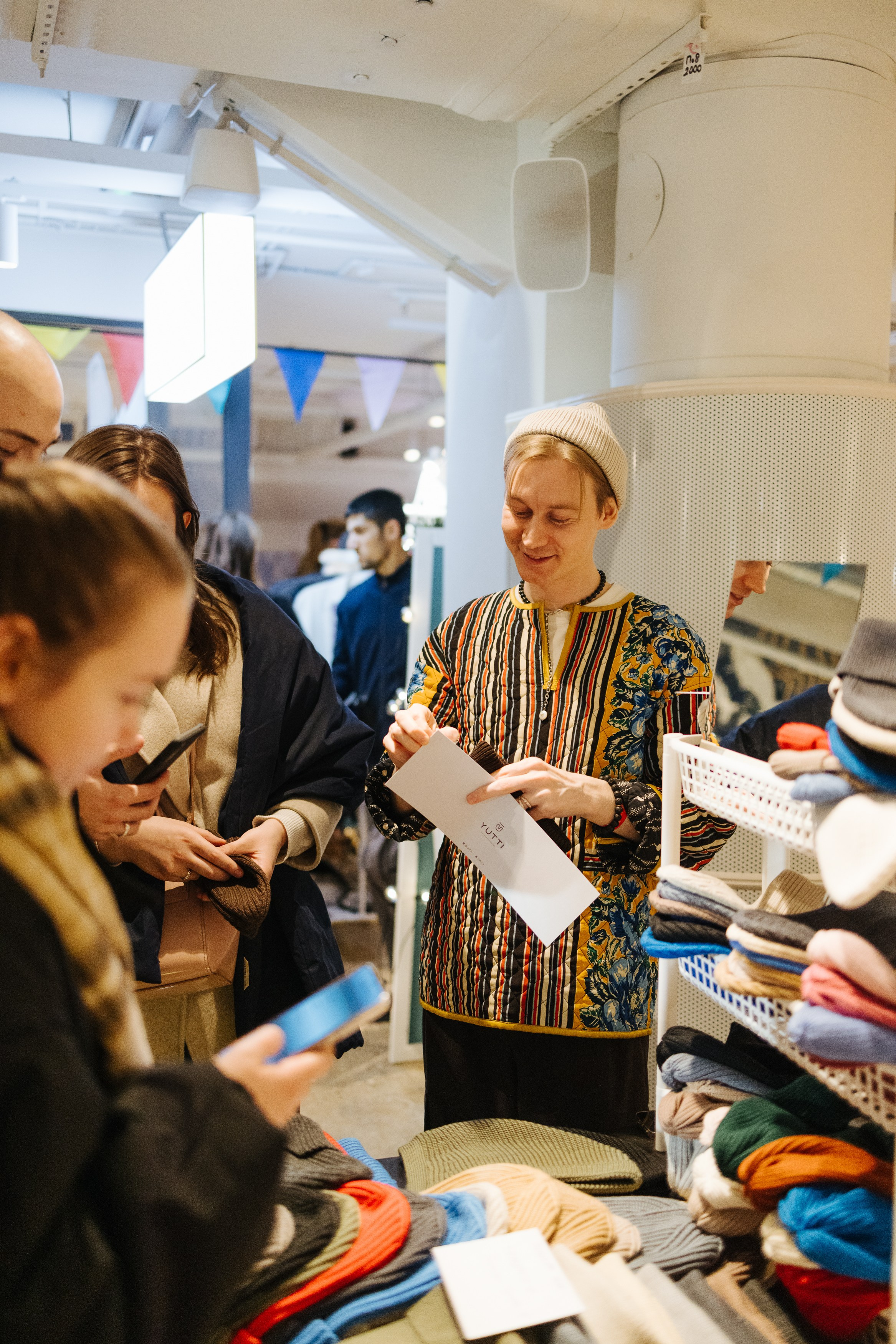 23–24 декабря 2023 в «Три вокзала. Депо» / День 2 / фото Валерий Белобеев. Фотоотчеты «Ламбада-маркета»