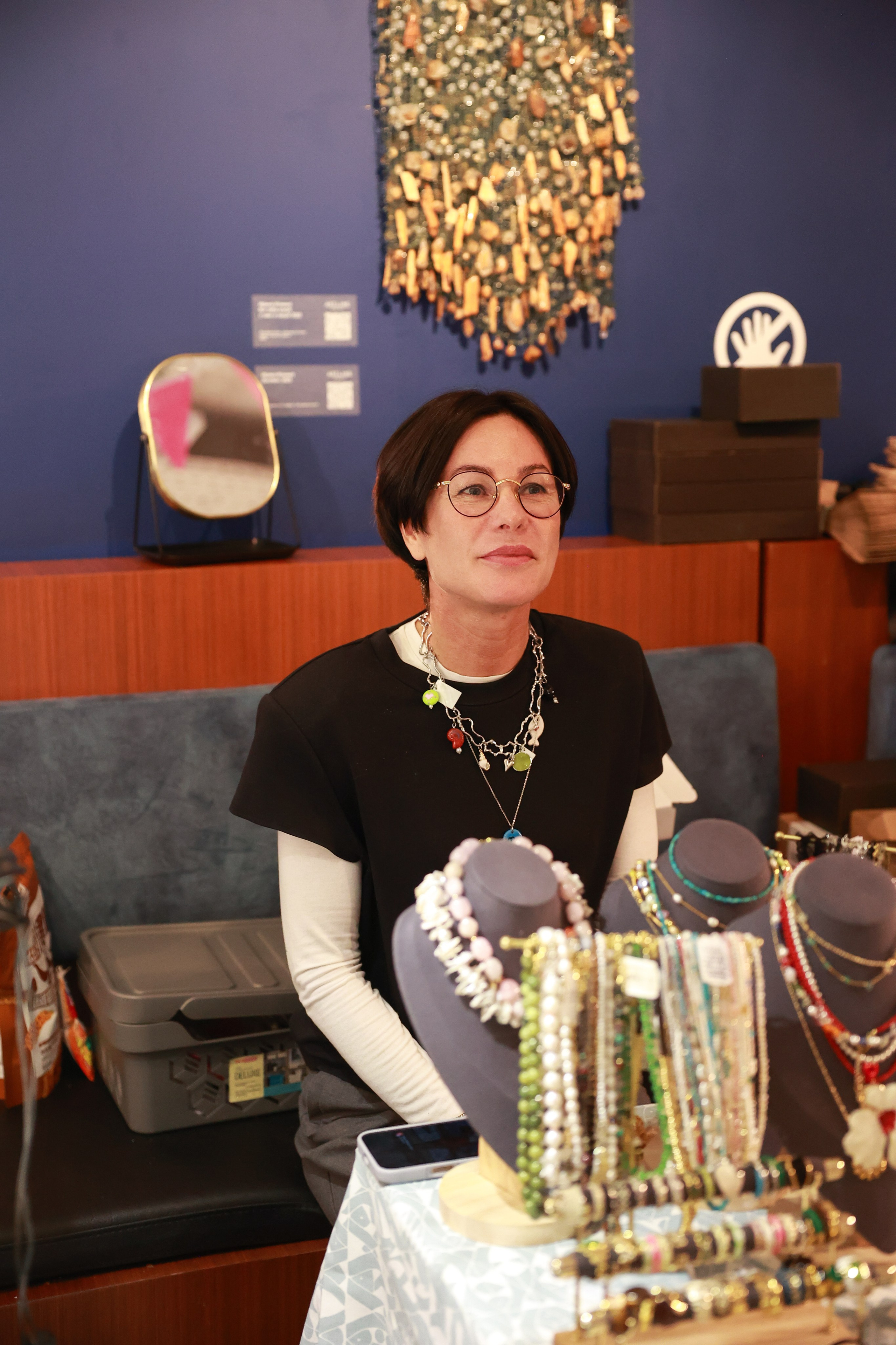 7–8 марта 2025 в пространстве «Три вокзала. Депо» / День 1 / фото Саша Жукова. Фотоотчеты «Ламбада-маркета»