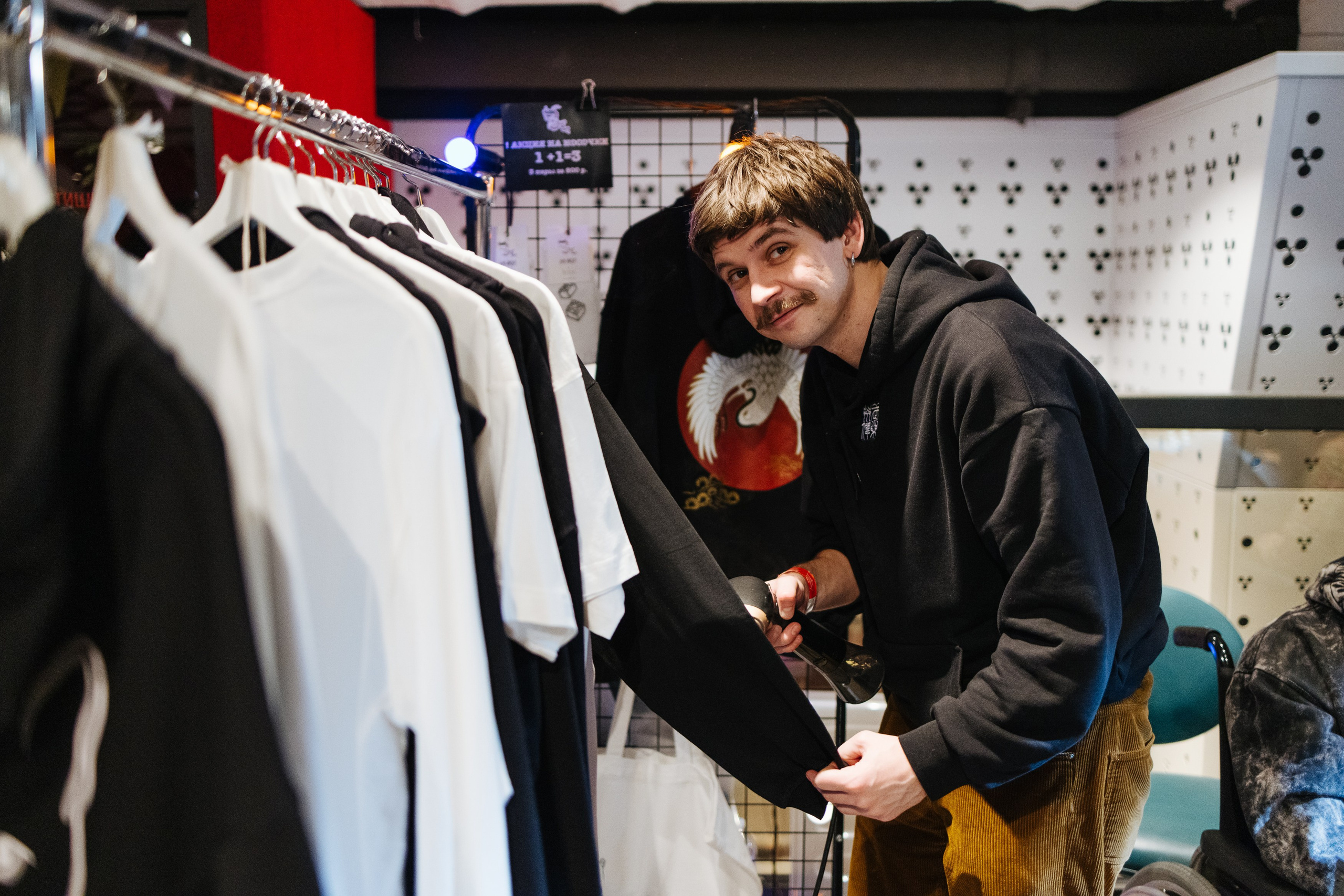 23–24 декабря 2023 в «Три вокзала. Депо» / День 2 / фото Валерий Белобеев. Фотоотчеты «Ламбада-маркета»