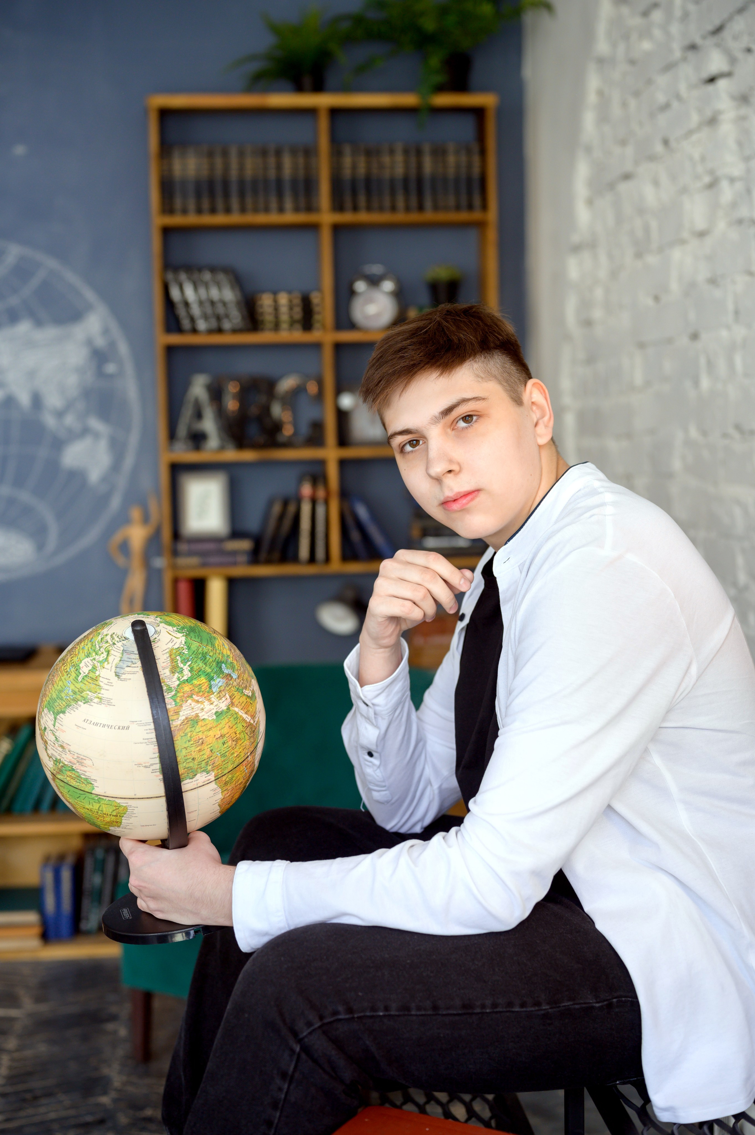 11 класс. студия. Фотограф новорожденных, семейный детский в Тюмени Татьяна Морозова