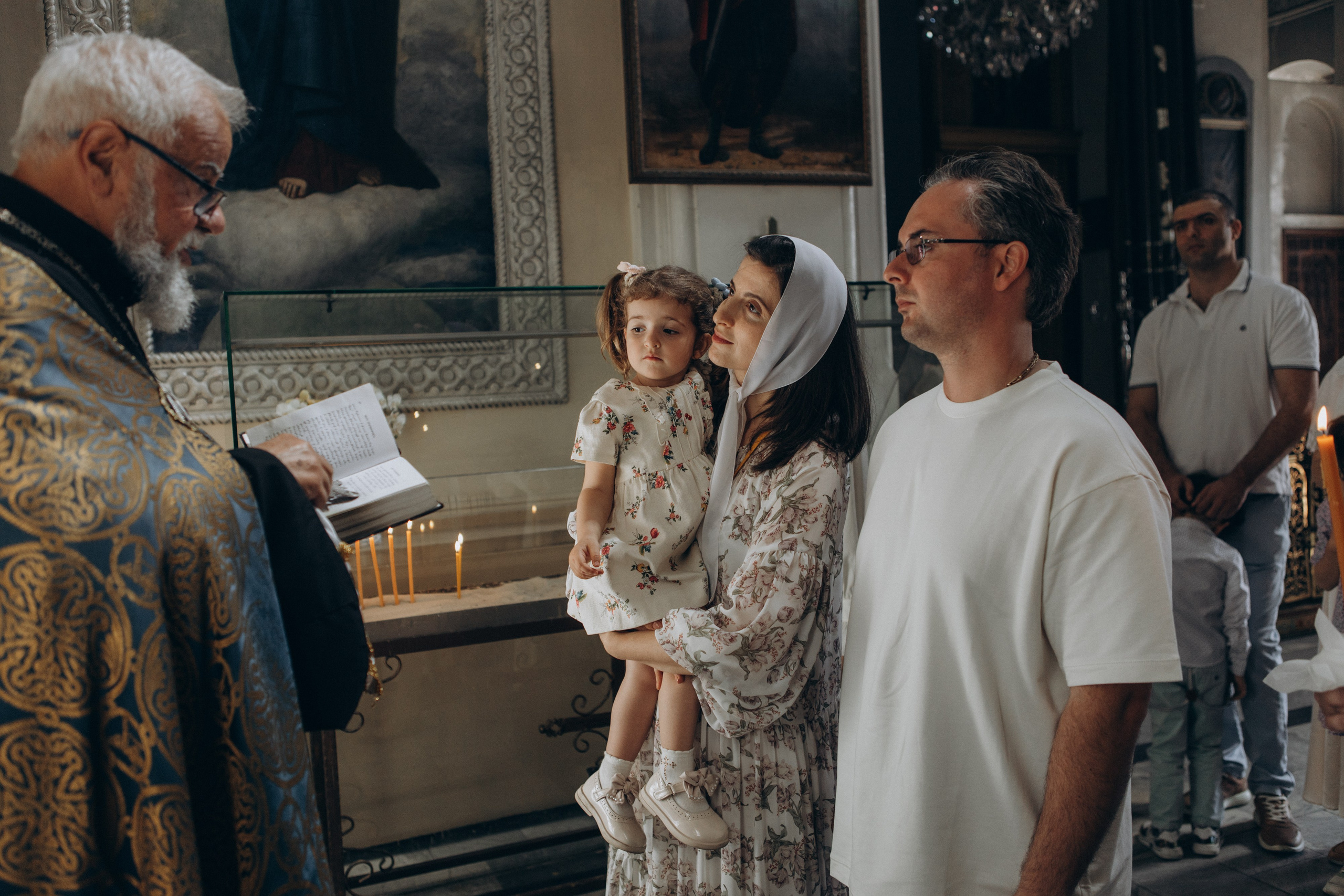 Крещение Томы. Семейный фотограф и фотограф на роды в Ростове-на-Дону Мухина Виктория